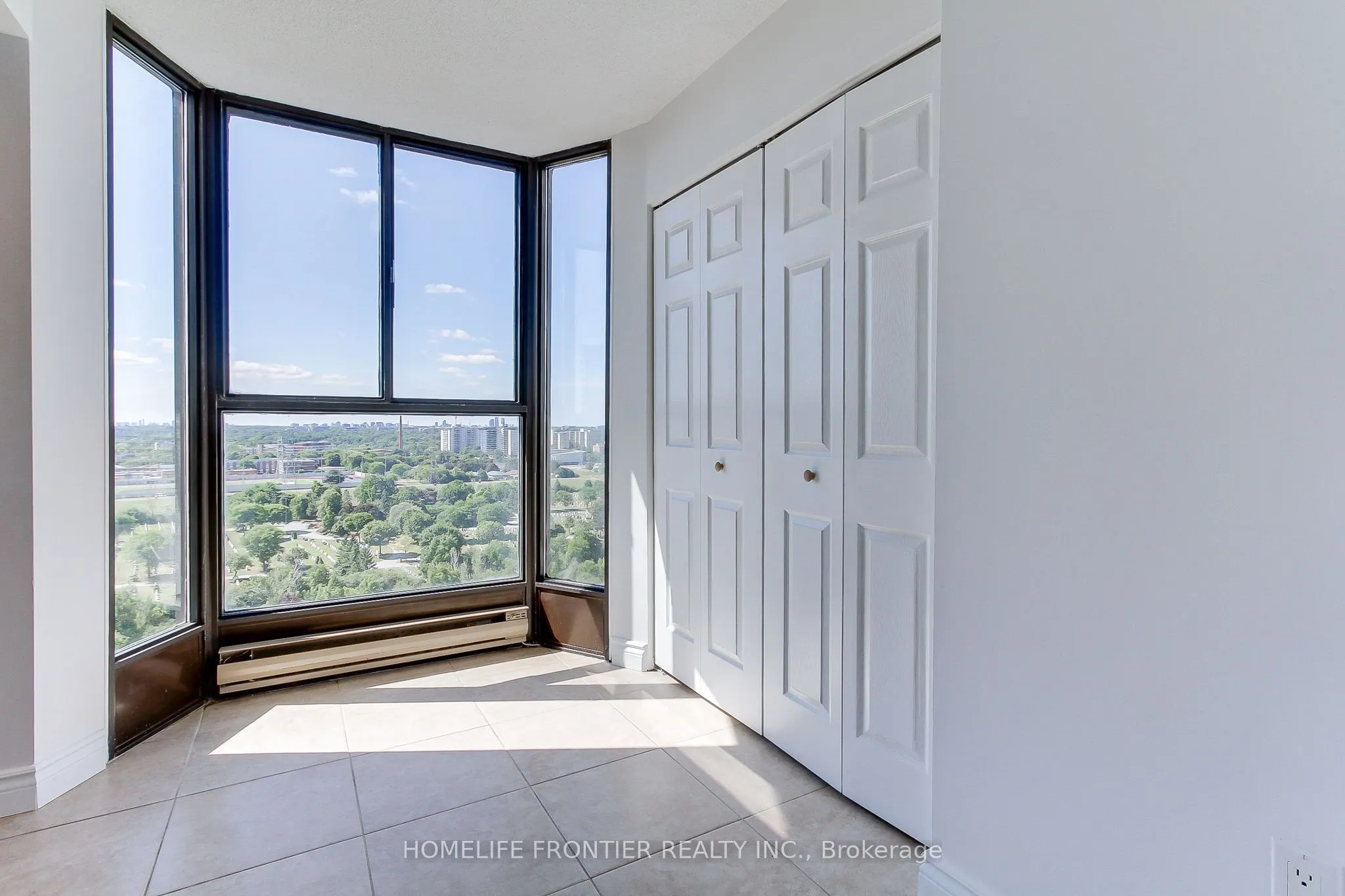 80 Antibes Drive, #1906