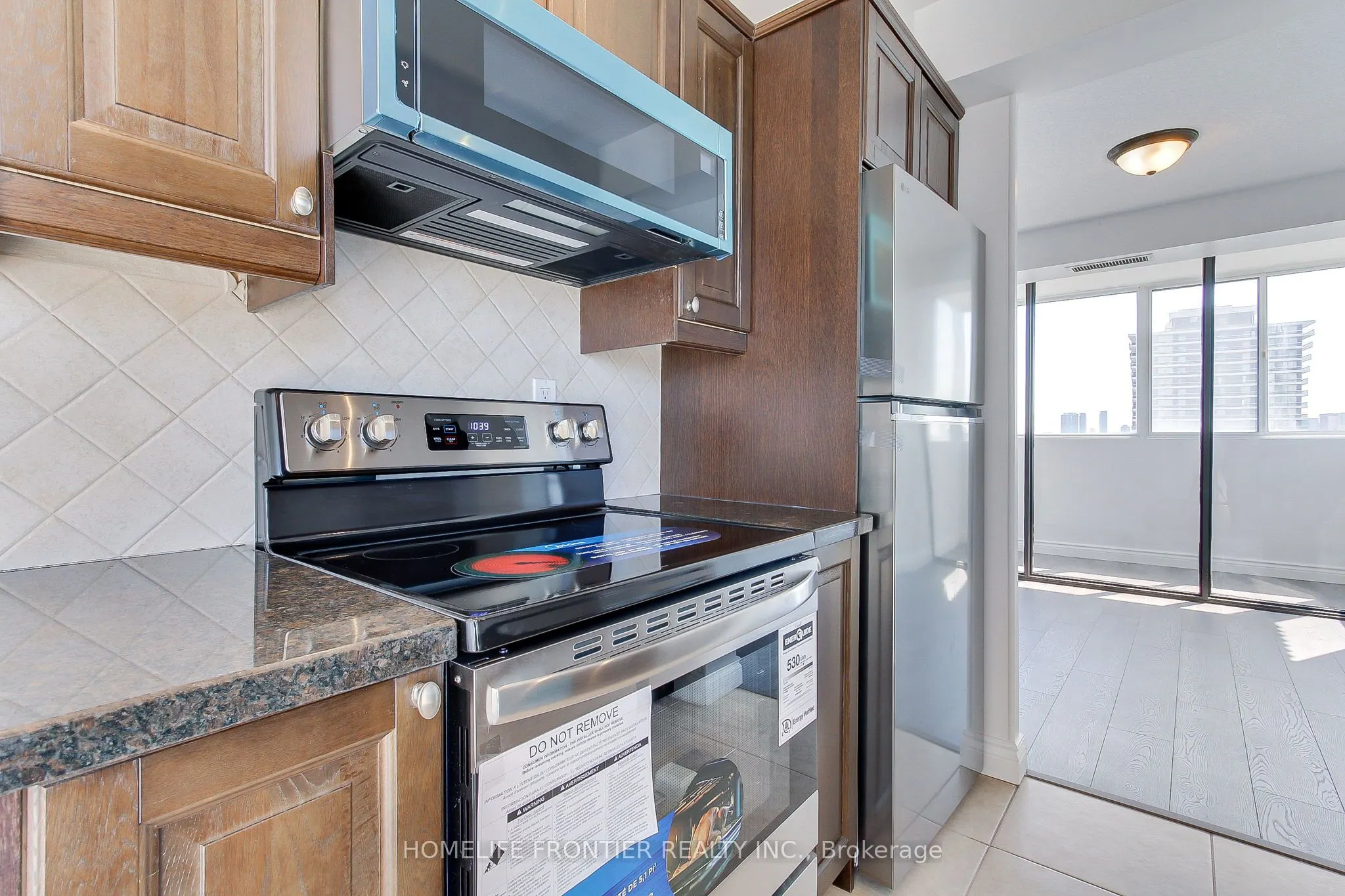 80 Antibes Drive, #1906