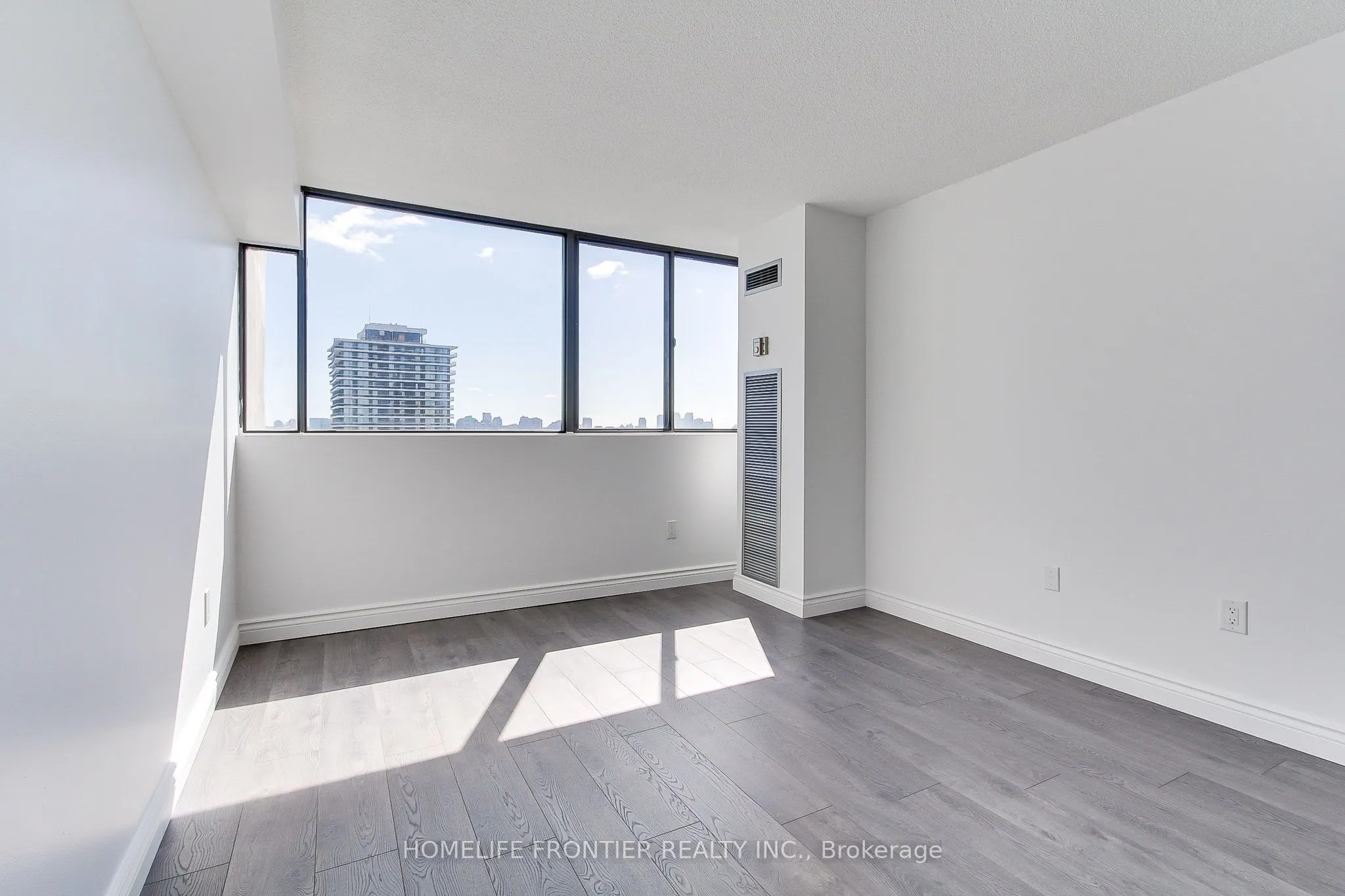 80 Antibes Drive, #1906