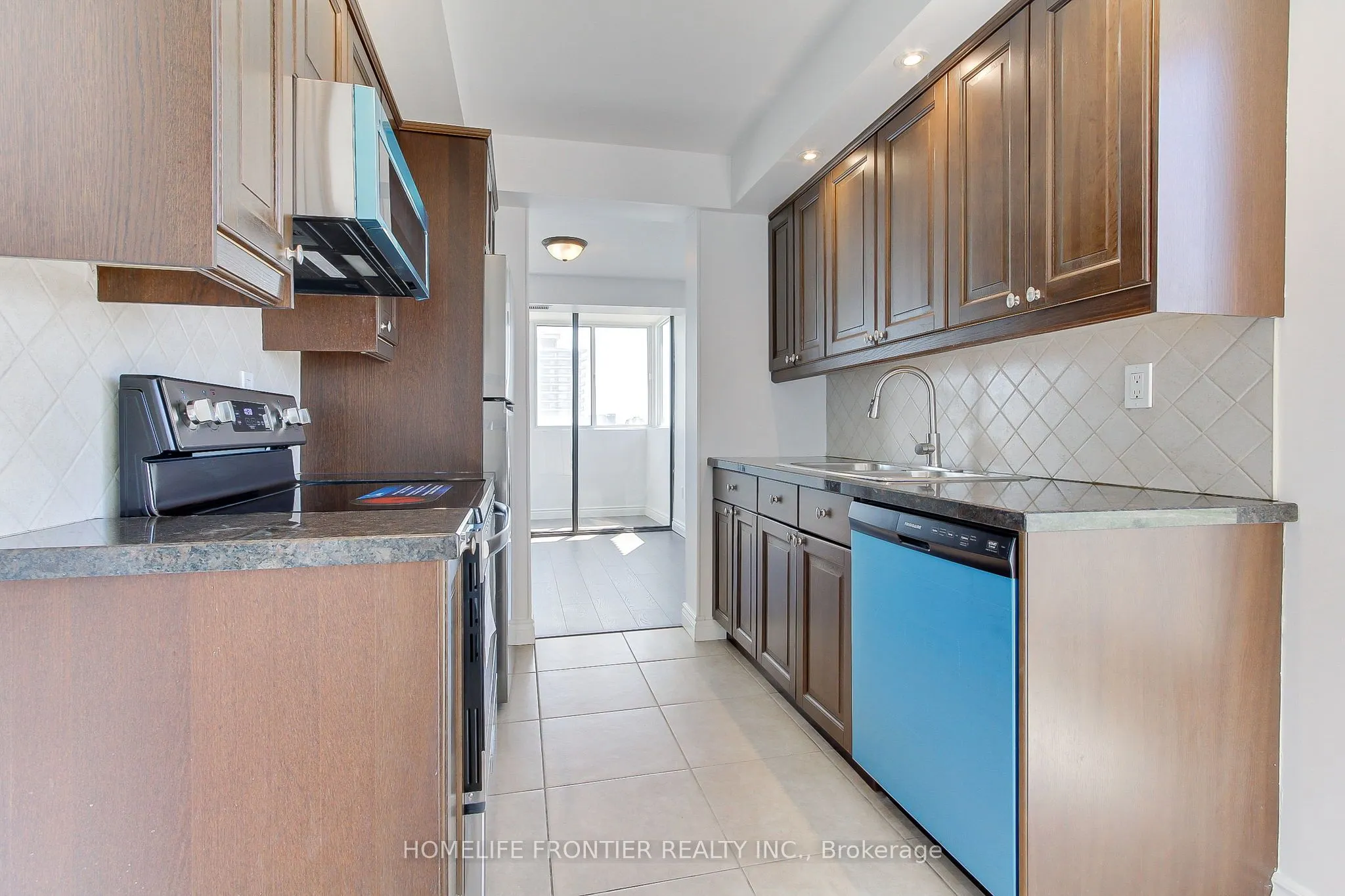 80 Antibes Drive, #1906