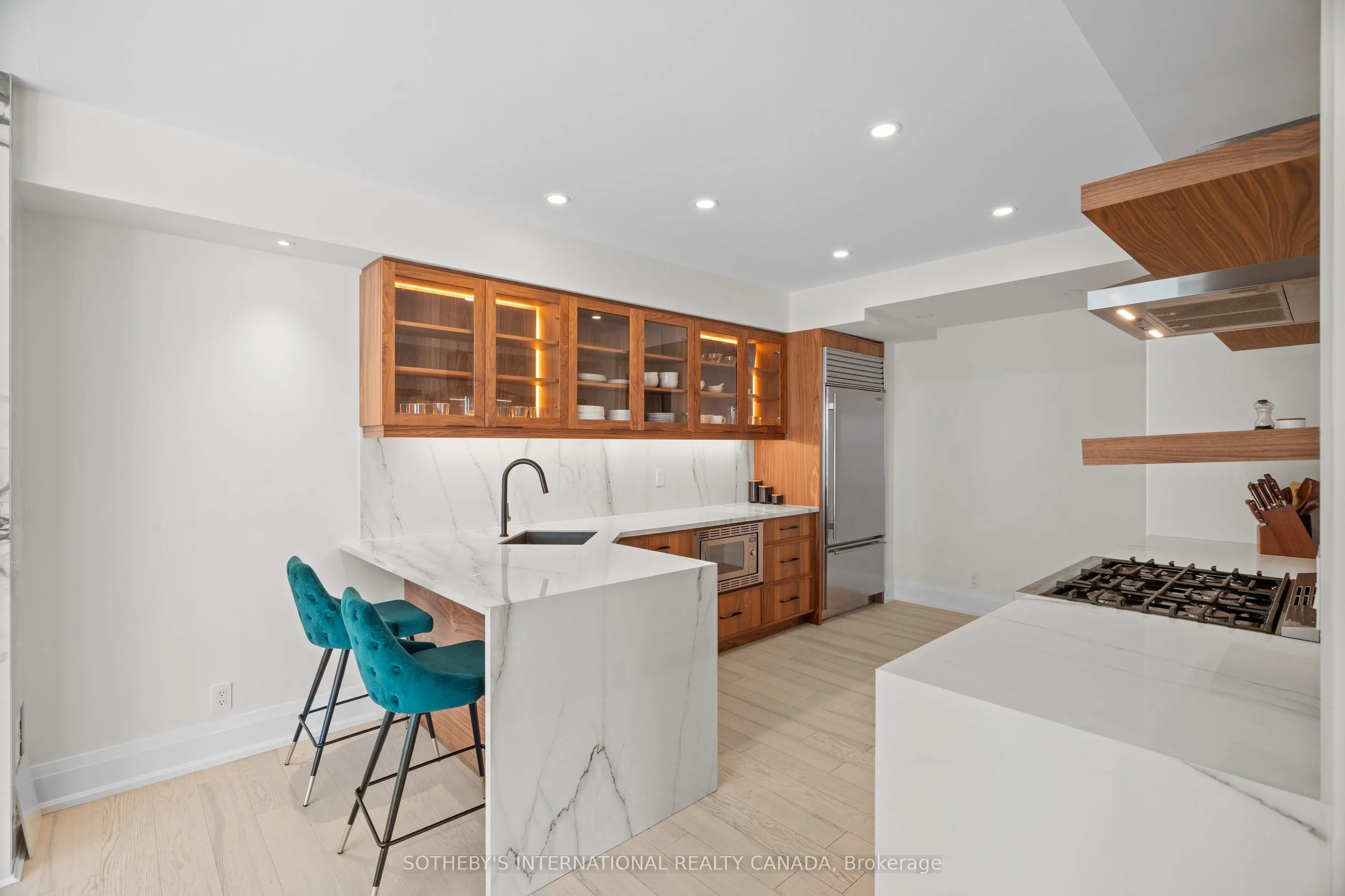 500 Queens Quay, #PH 1005W