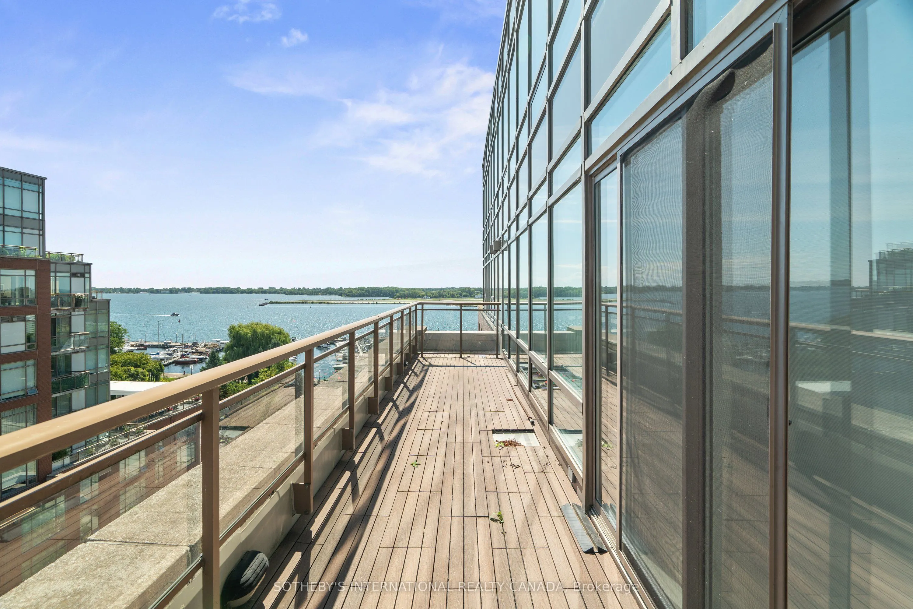 500 Queens Quay, #PH 1005W