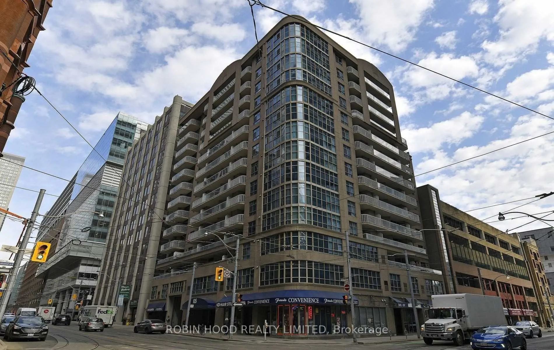 105 Victoria Street, #307