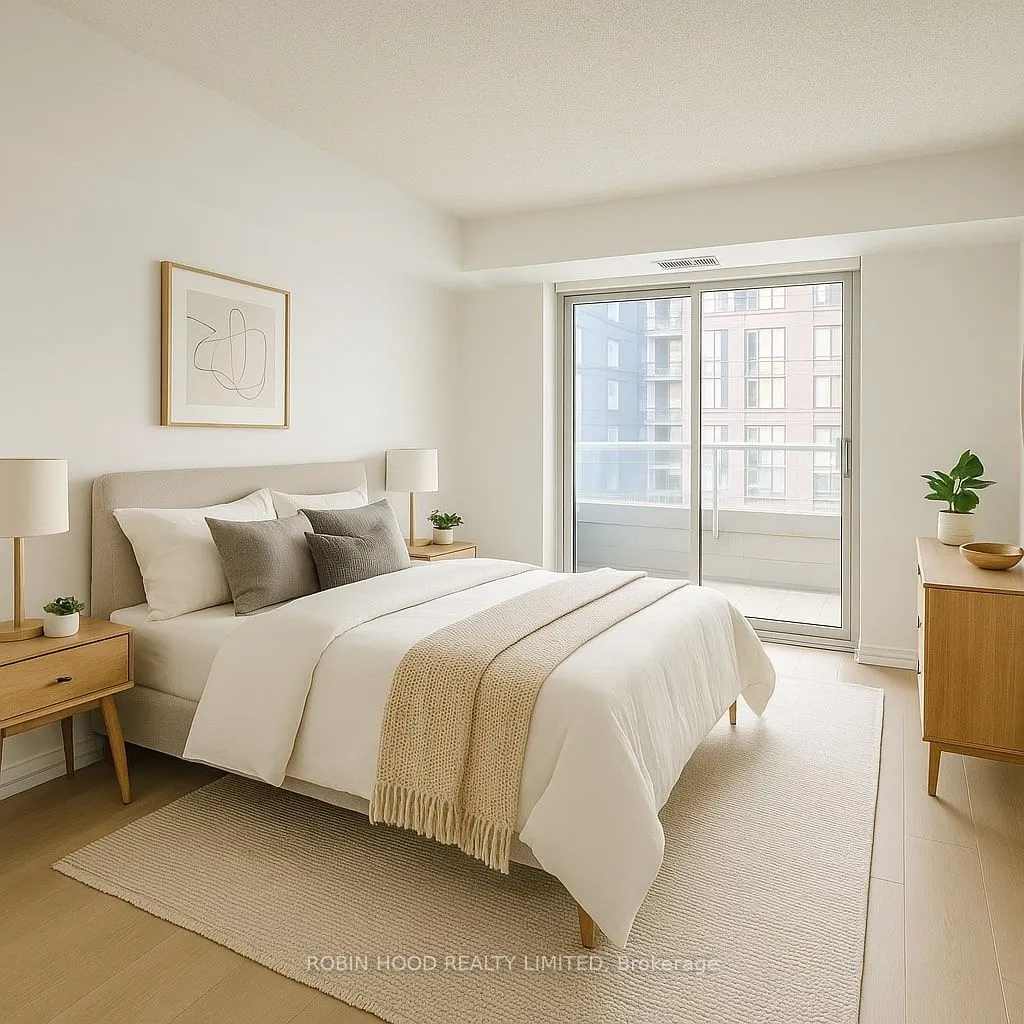105 Victoria Street, #307