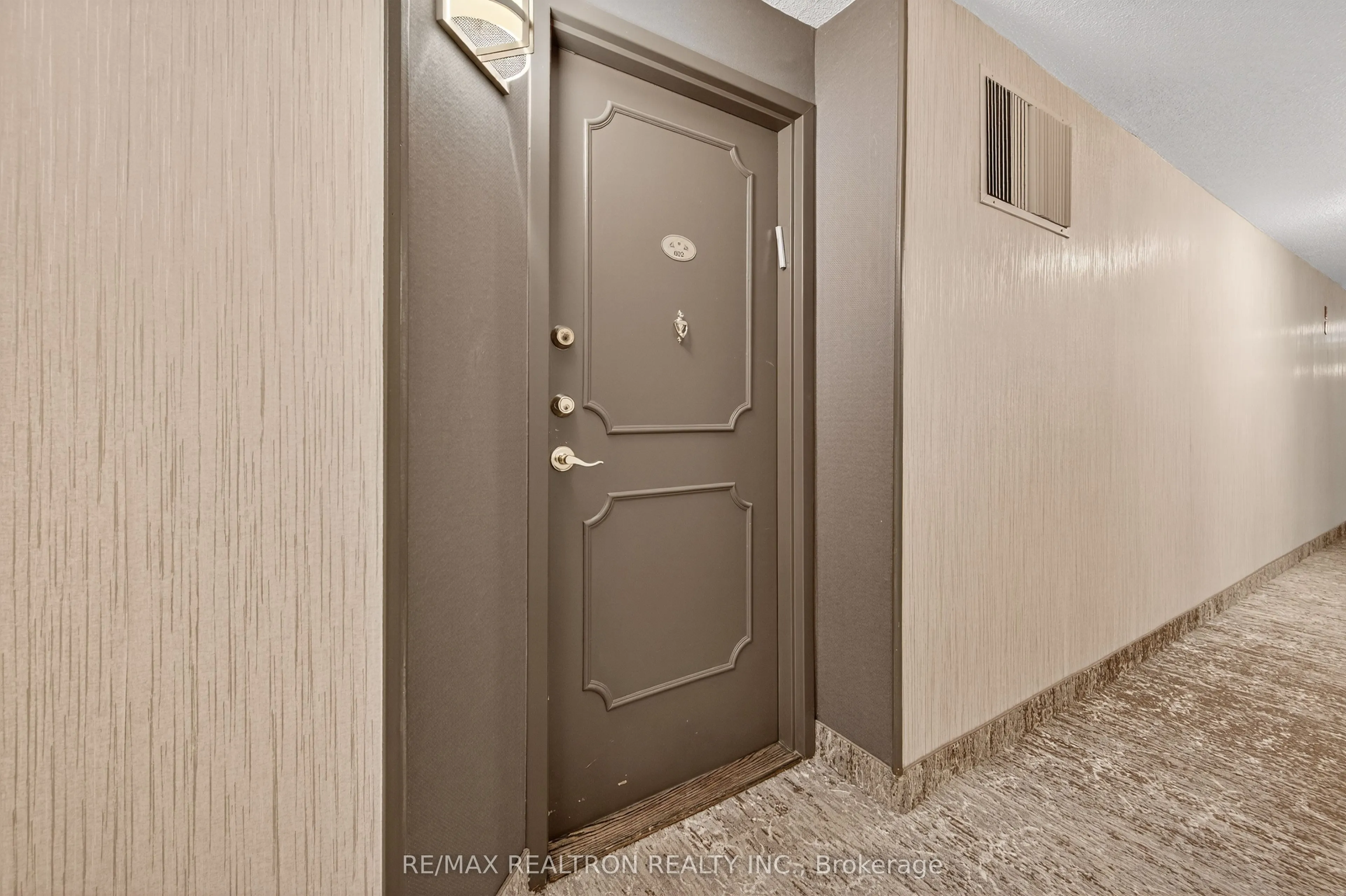 1101 Steeles Avenue W, #602