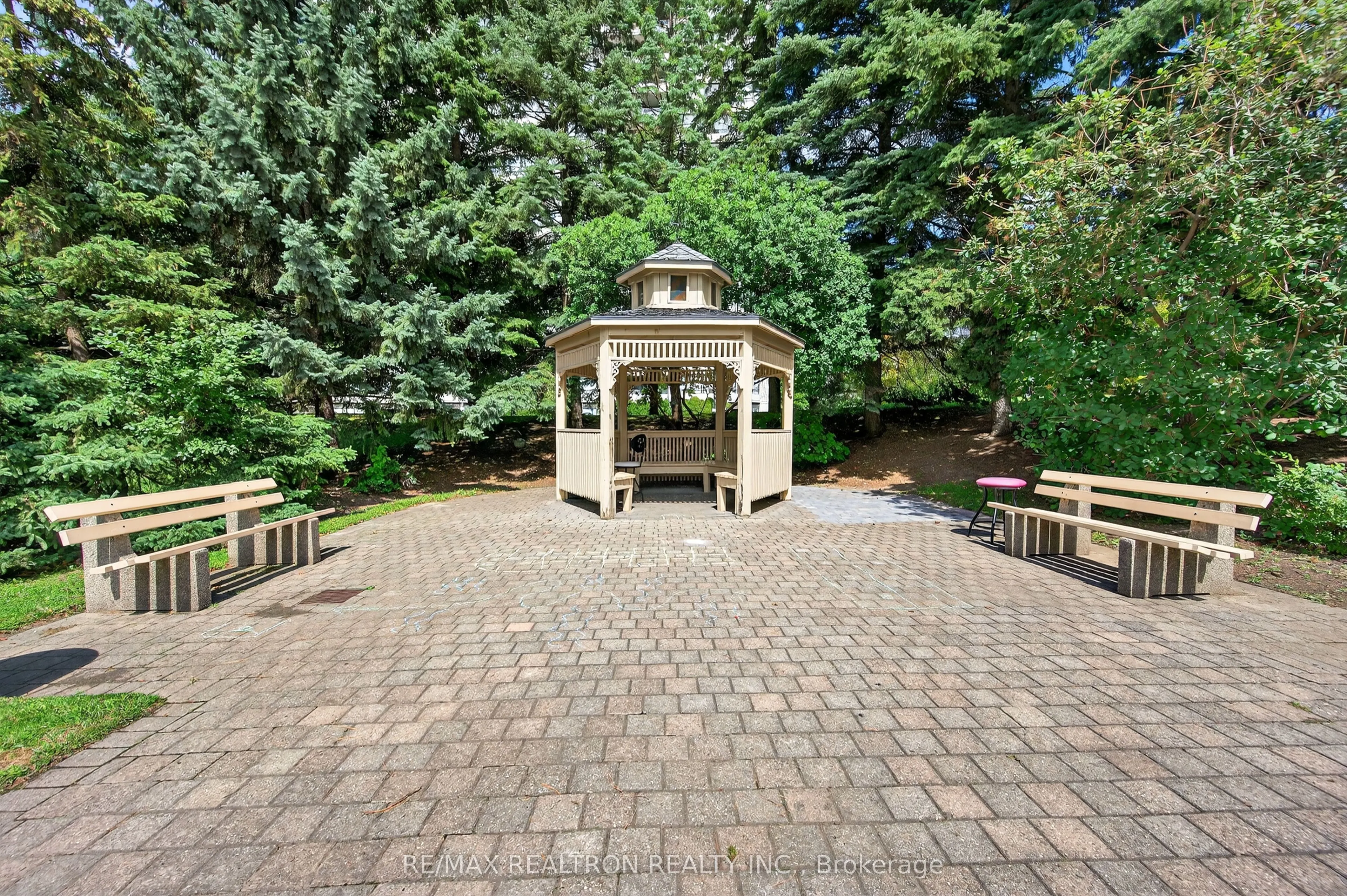 1101 Steeles Avenue W, #602