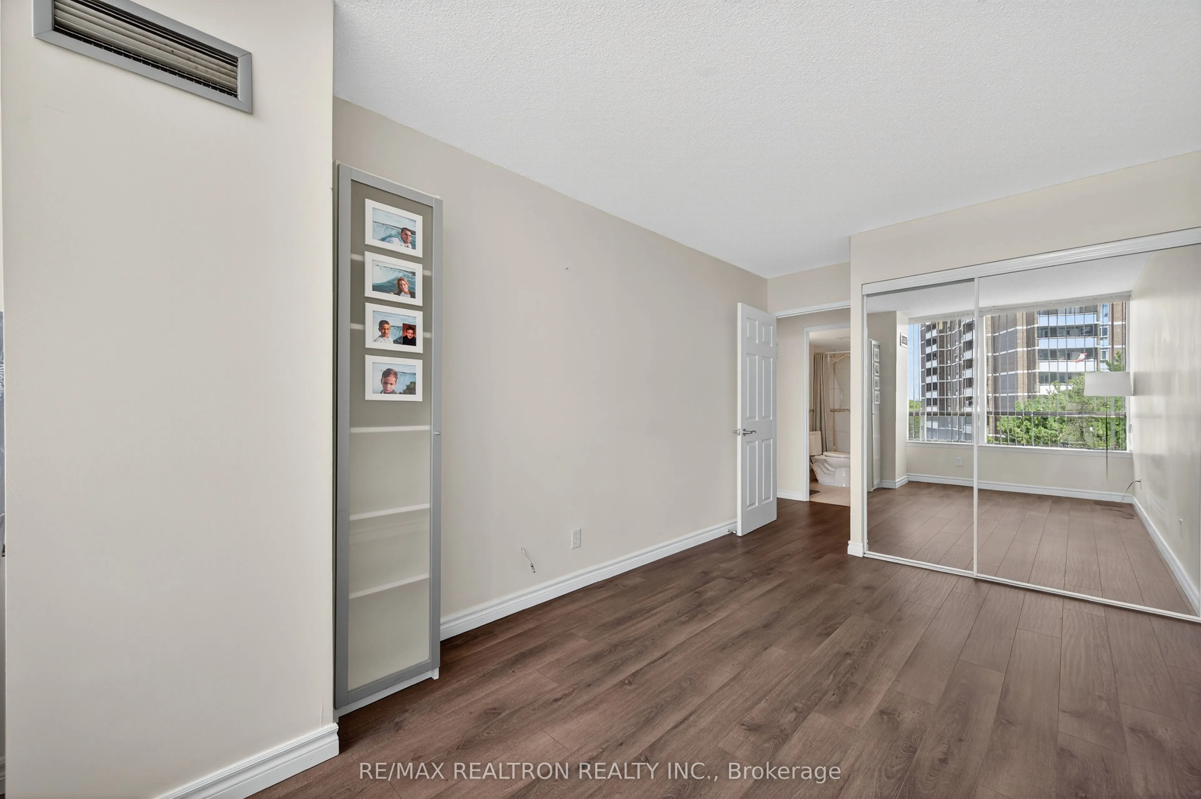 1101 Steeles Avenue W, #602