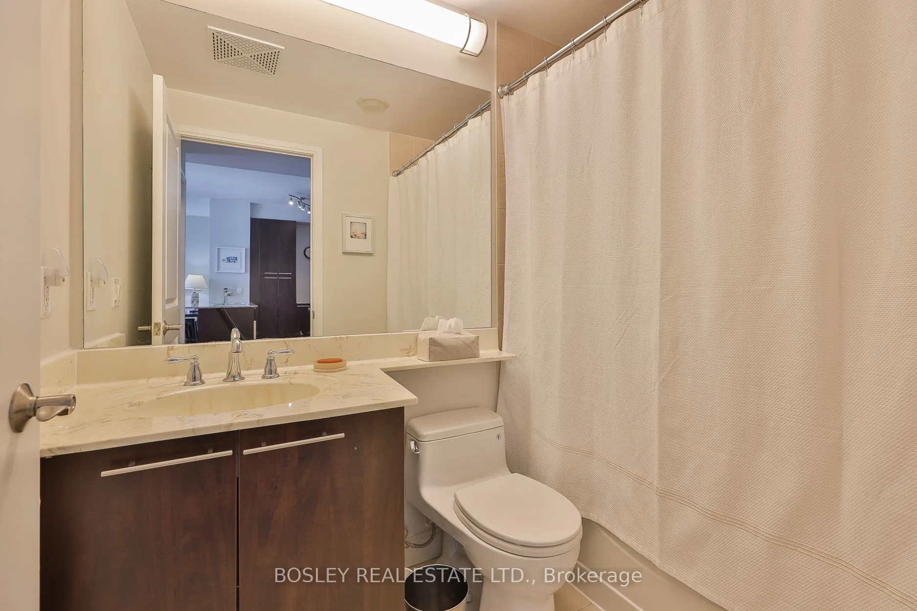 88 Broadway Avenue, #318