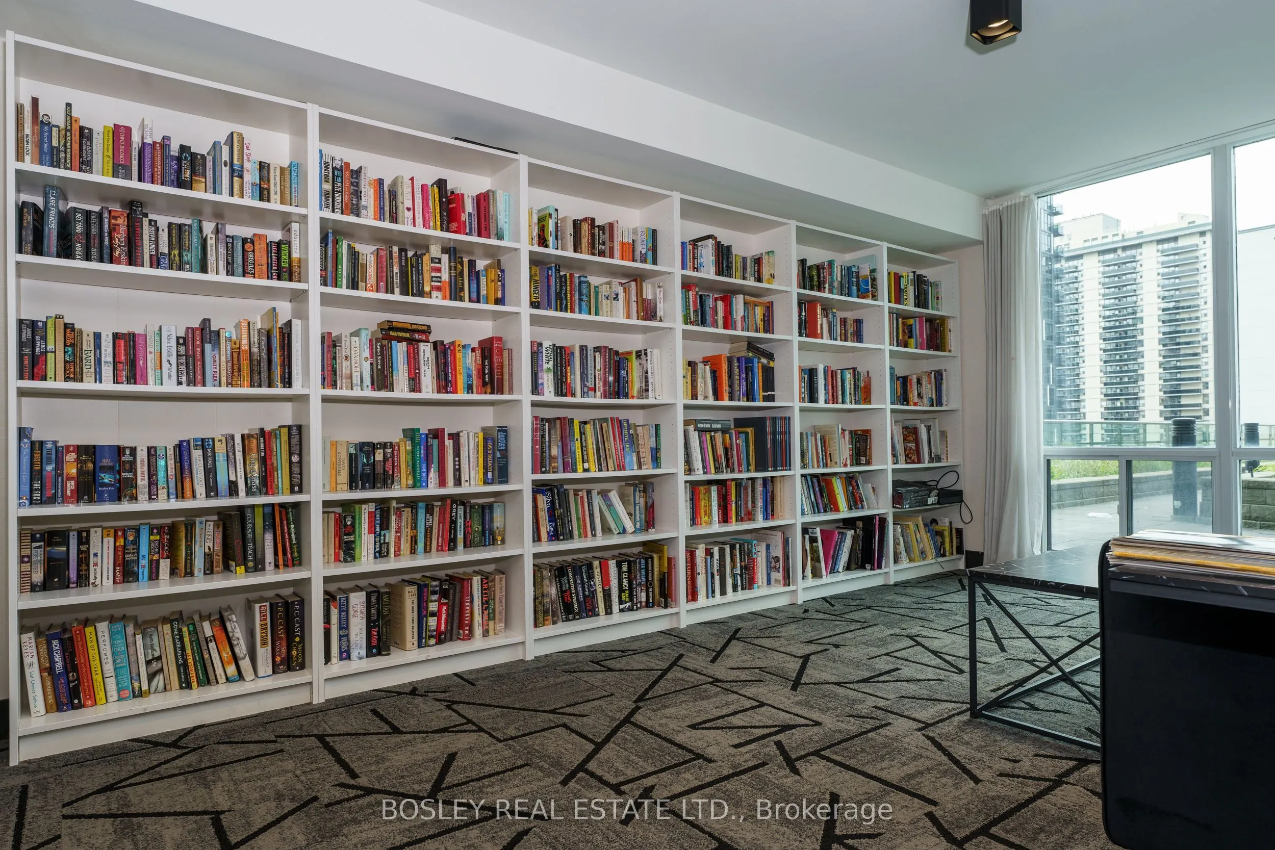 88 Broadway Avenue, #318