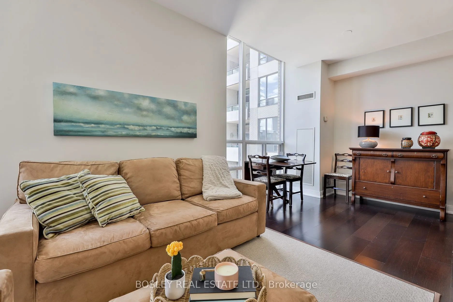 88 Broadway Avenue, #318