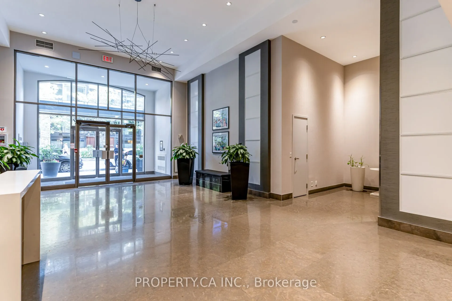 18 Beverley Street, #311
