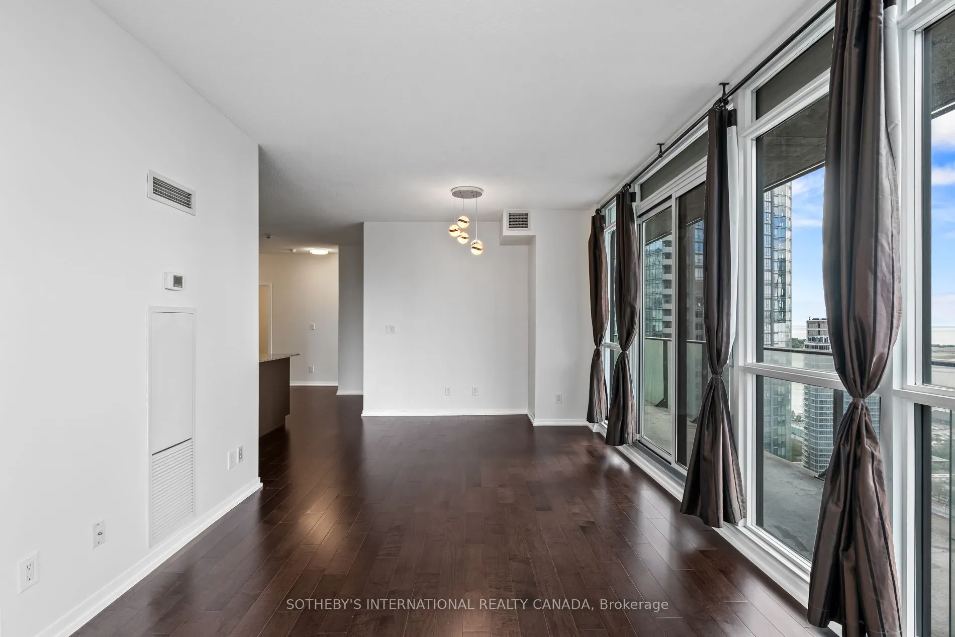 55 Bremner Boulevard, #2701