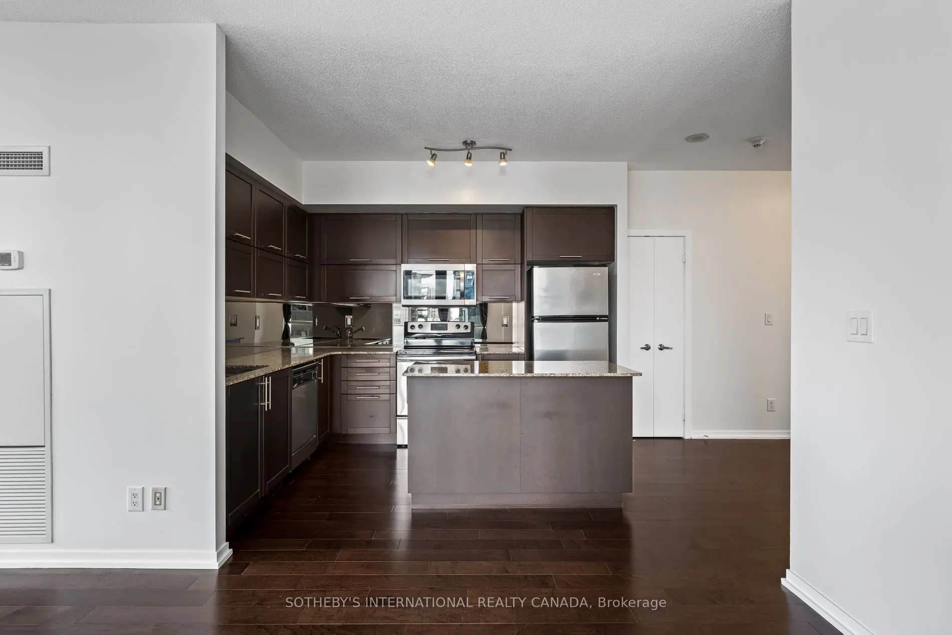 55 Bremner Boulevard, #2701