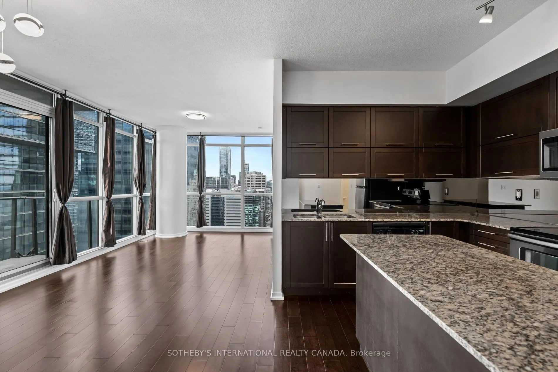 55 Bremner Boulevard, #2701