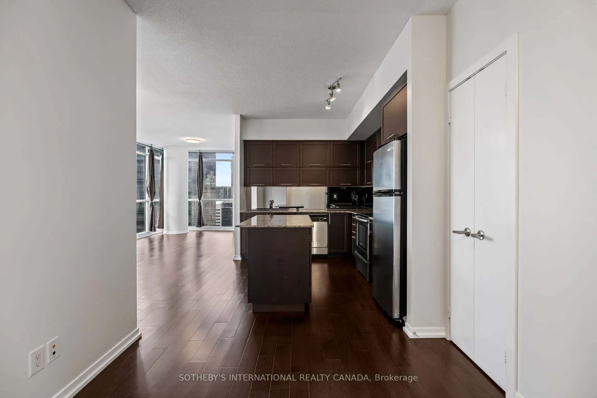 55 Bremner Boulevard, #2701