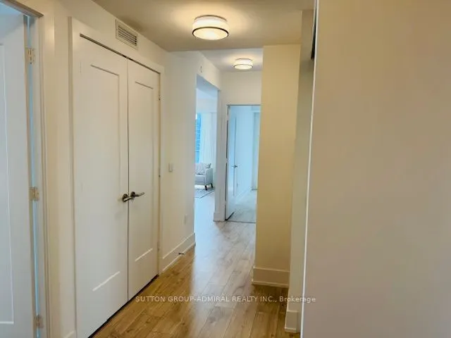10 Inn On The Park Drive, #2904
