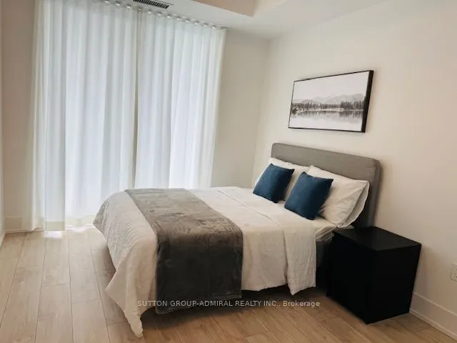 10 Inn On The Park Drive, #2904