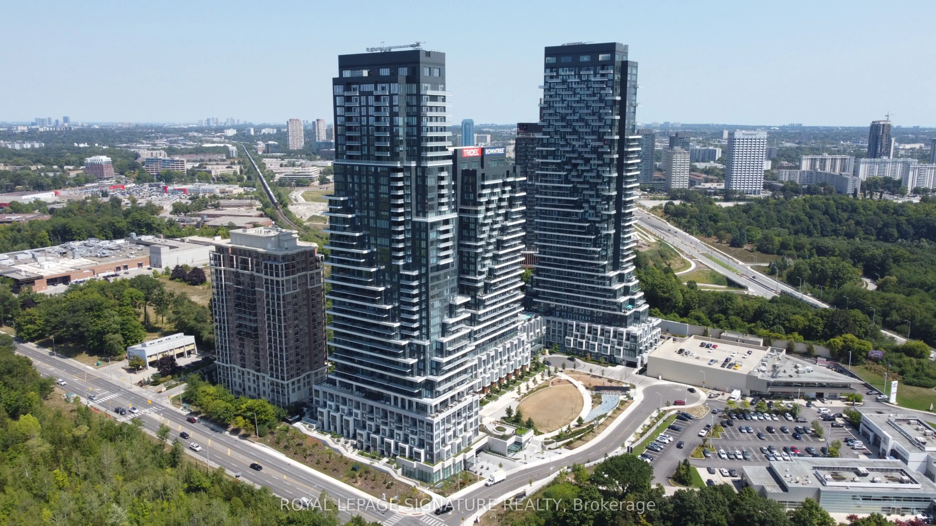 10 Inn On The Park Drive, #3604
