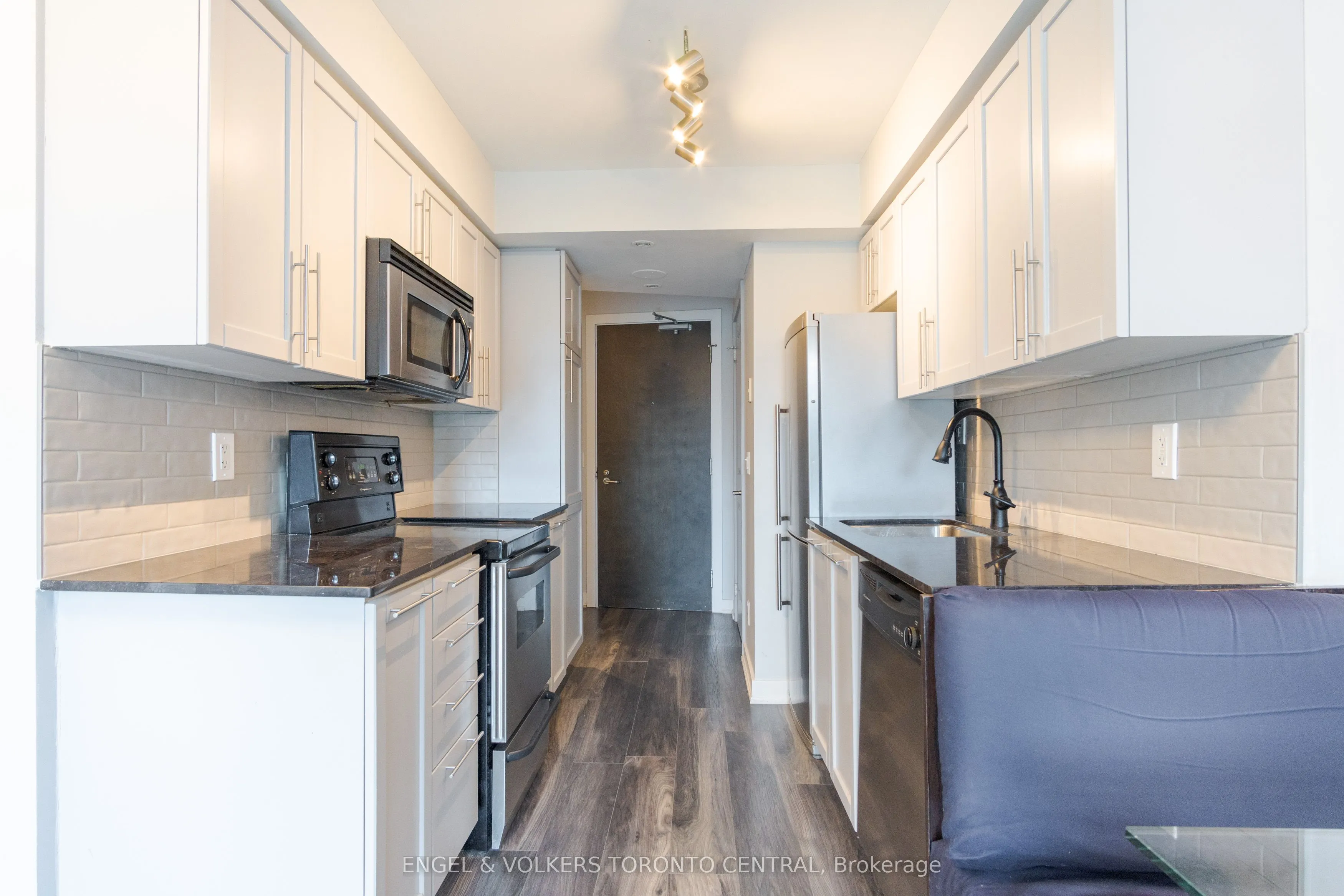 50 Lynn Williams Street, #206