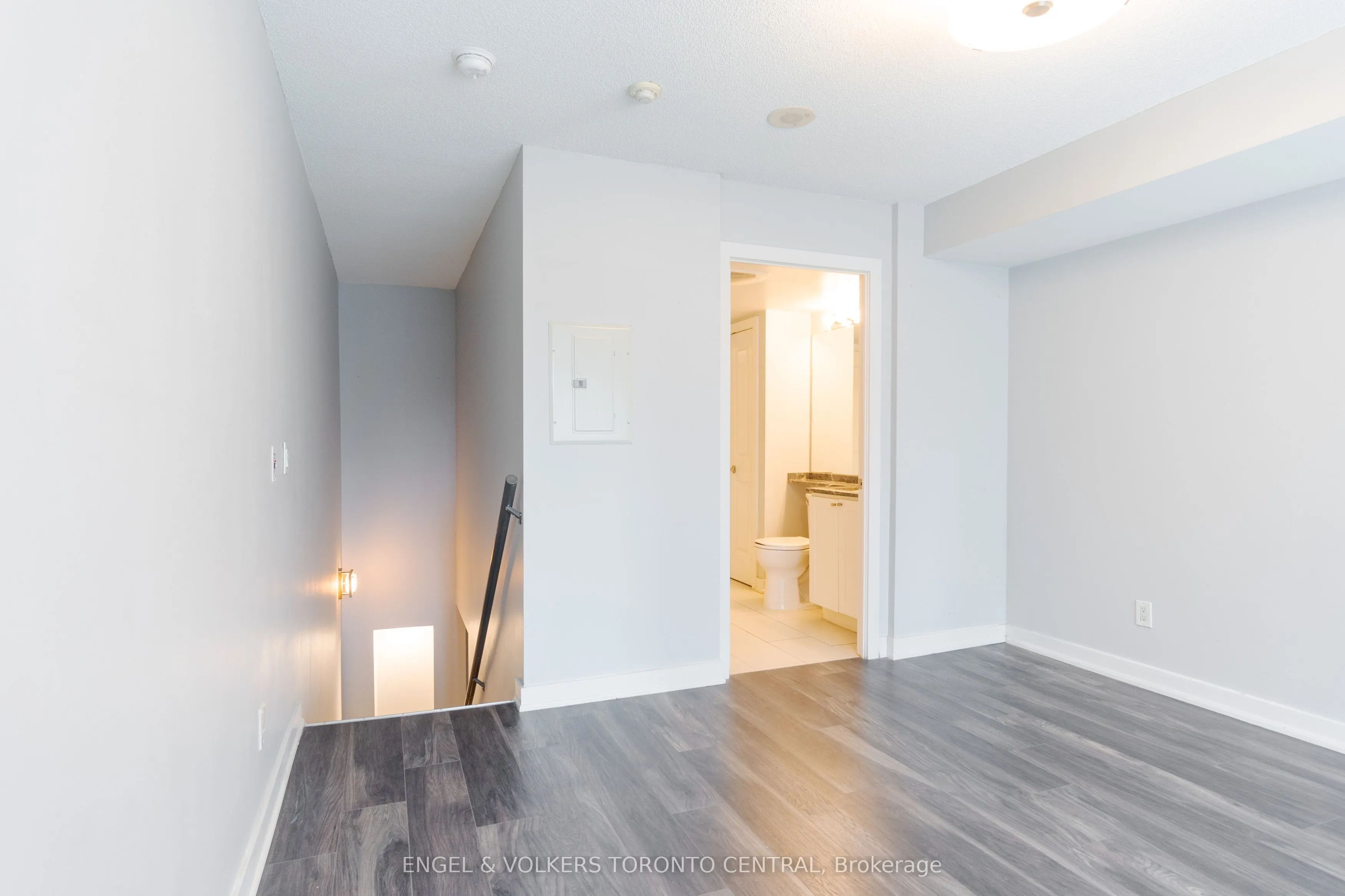 50 Lynn Williams Street, #206