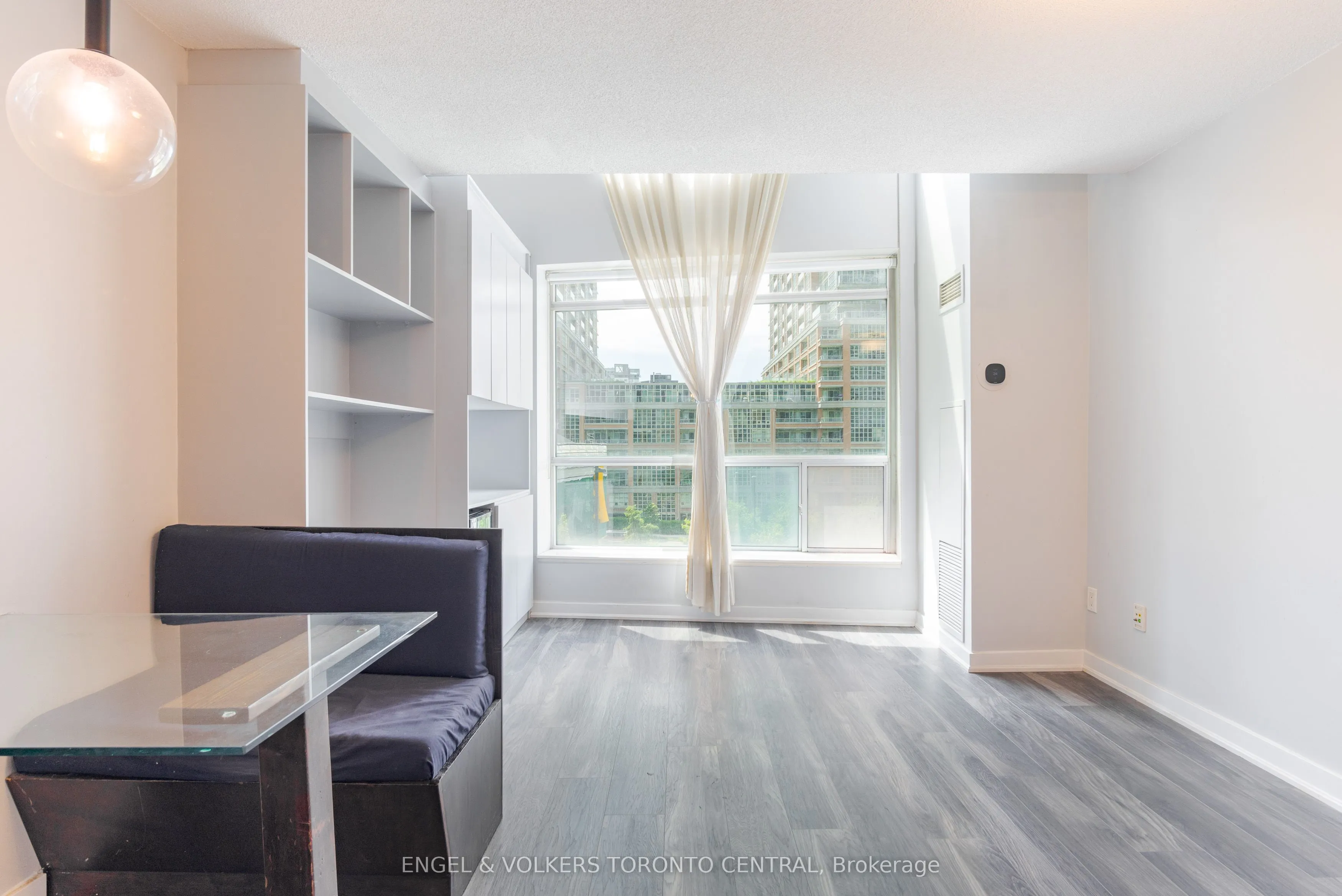 50 Lynn Williams Street, #206