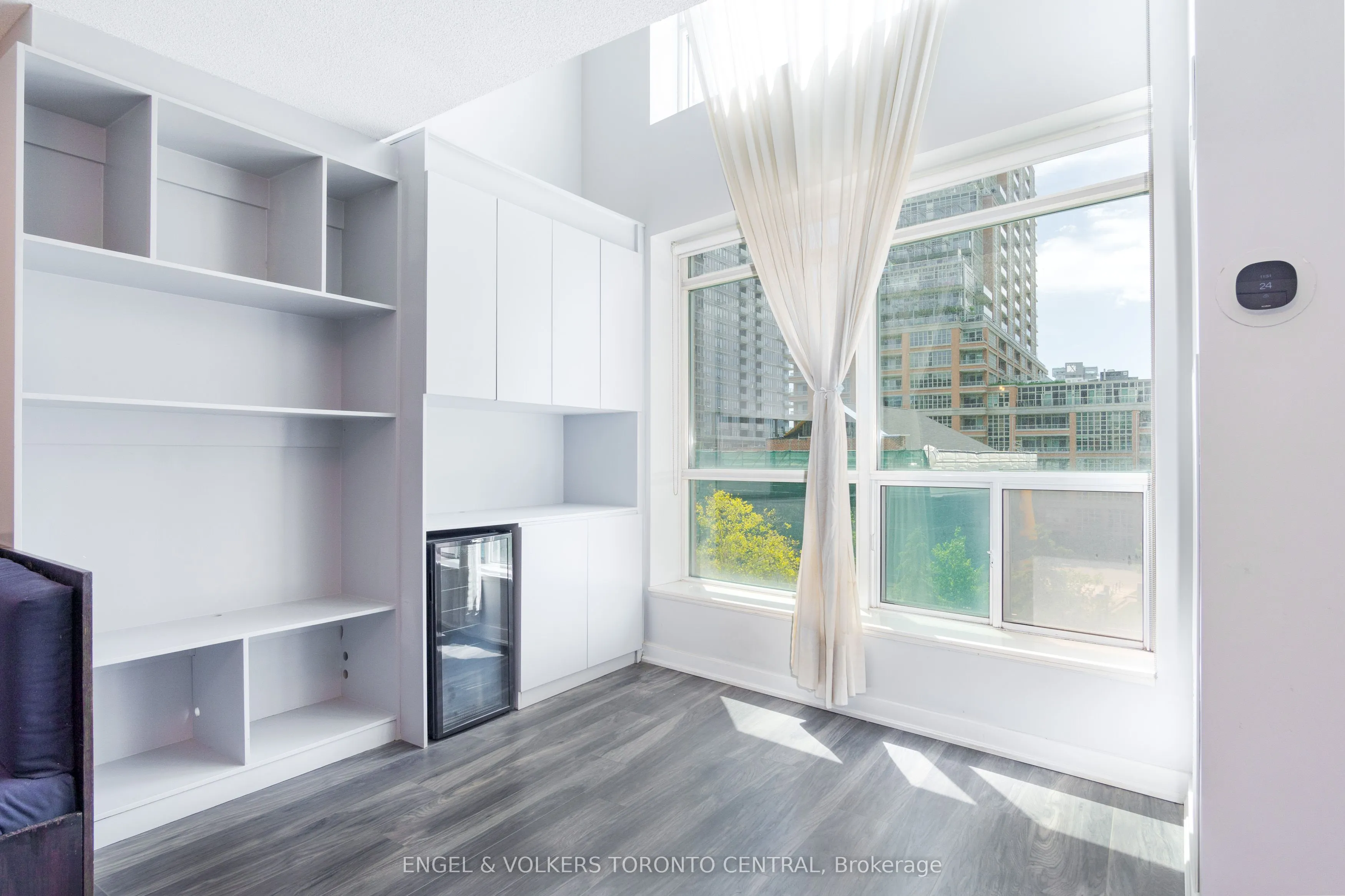 50 Lynn Williams Street, #206
