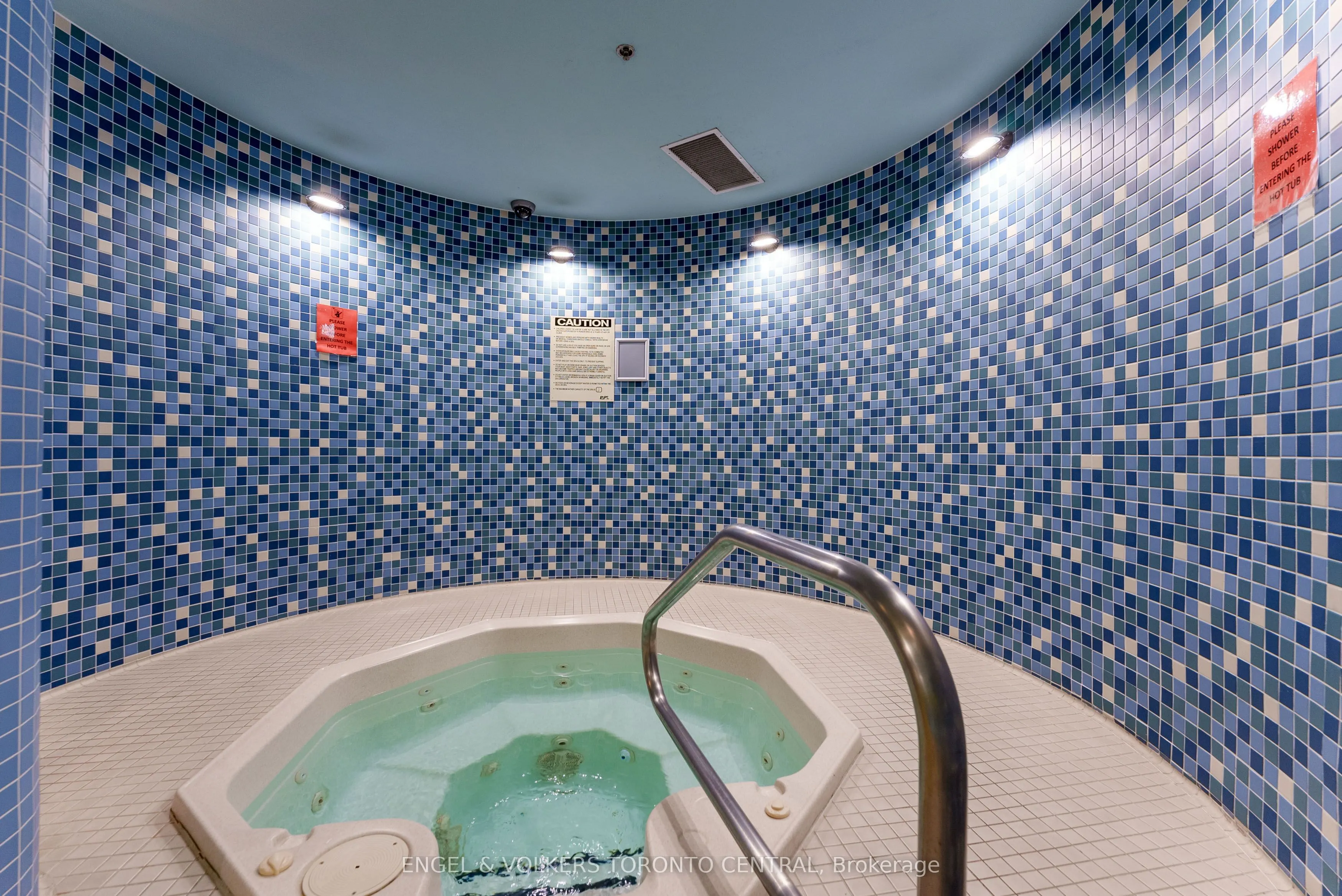 50 Lynn Williams Street, #206