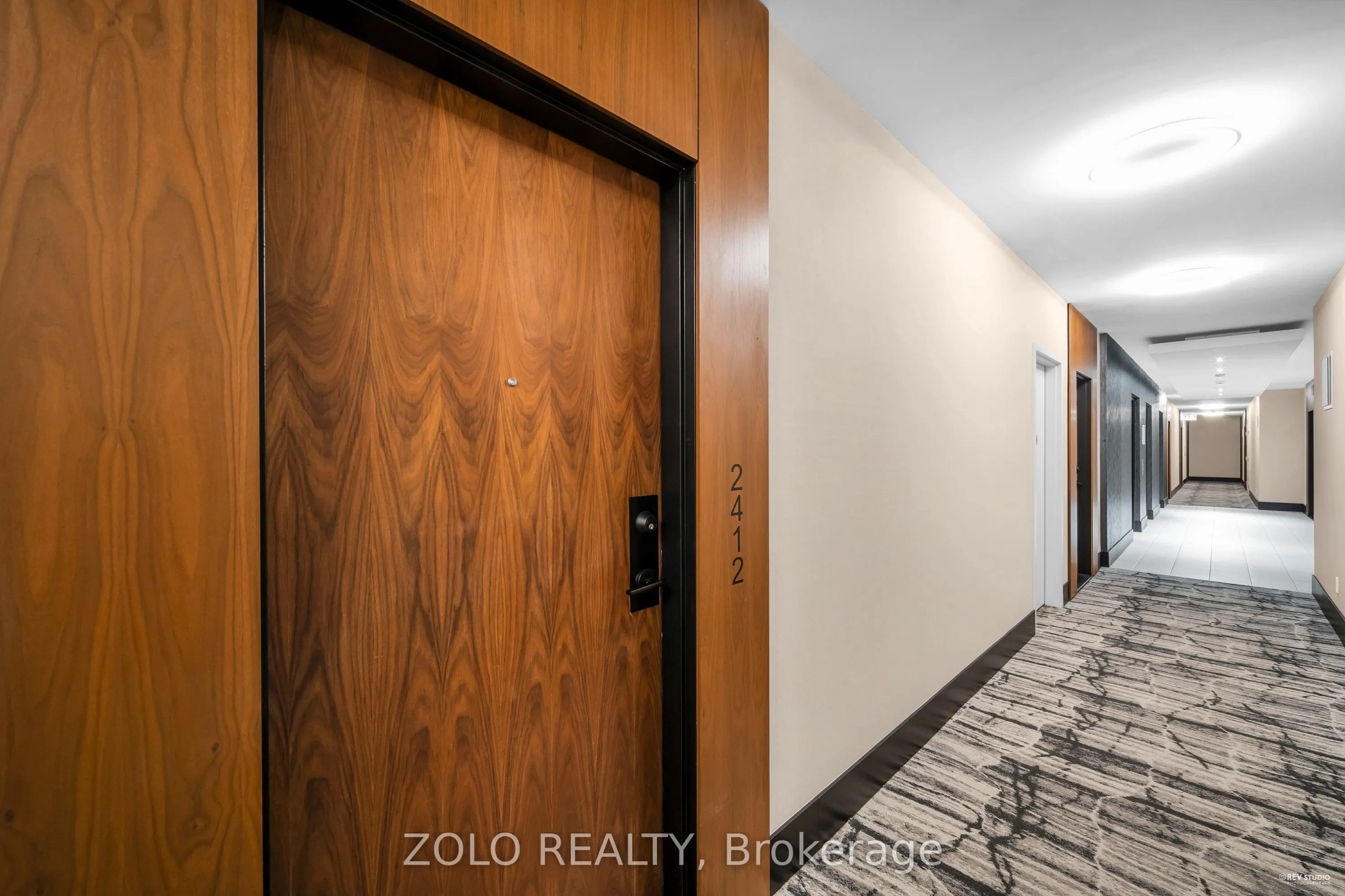 1 Market Street, #2412