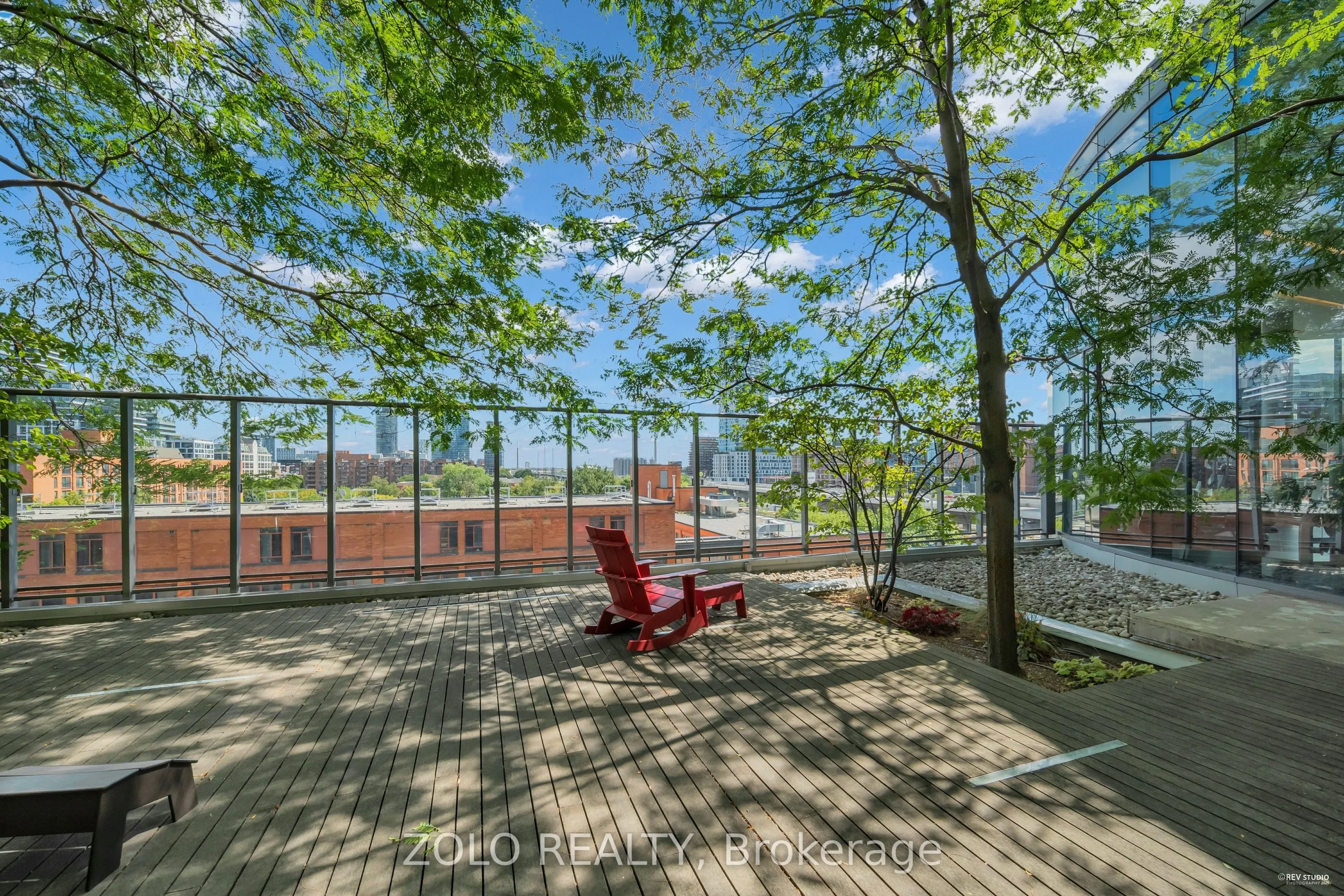 1 Market Street, #2412