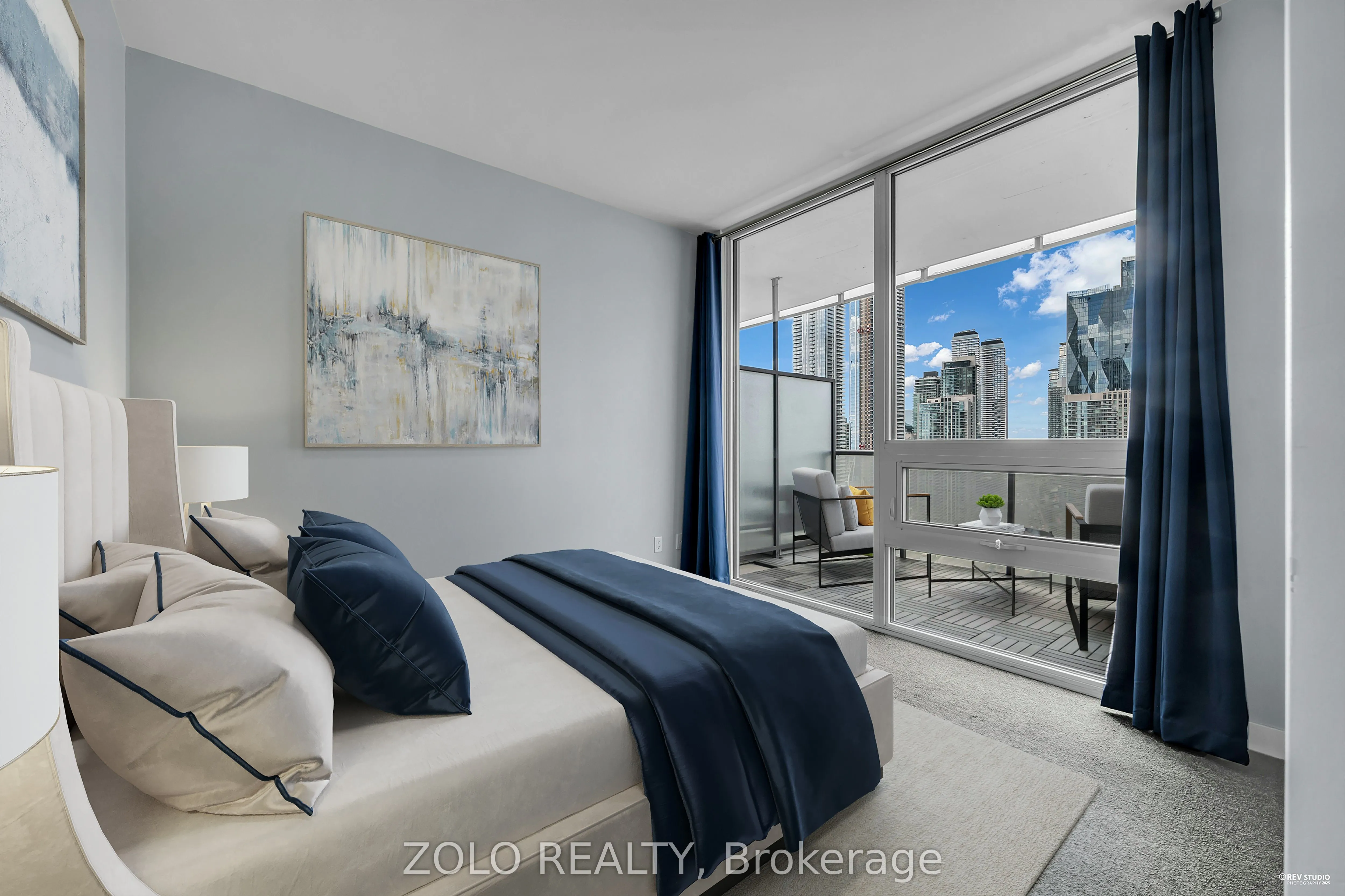 1 Market Street, #2412