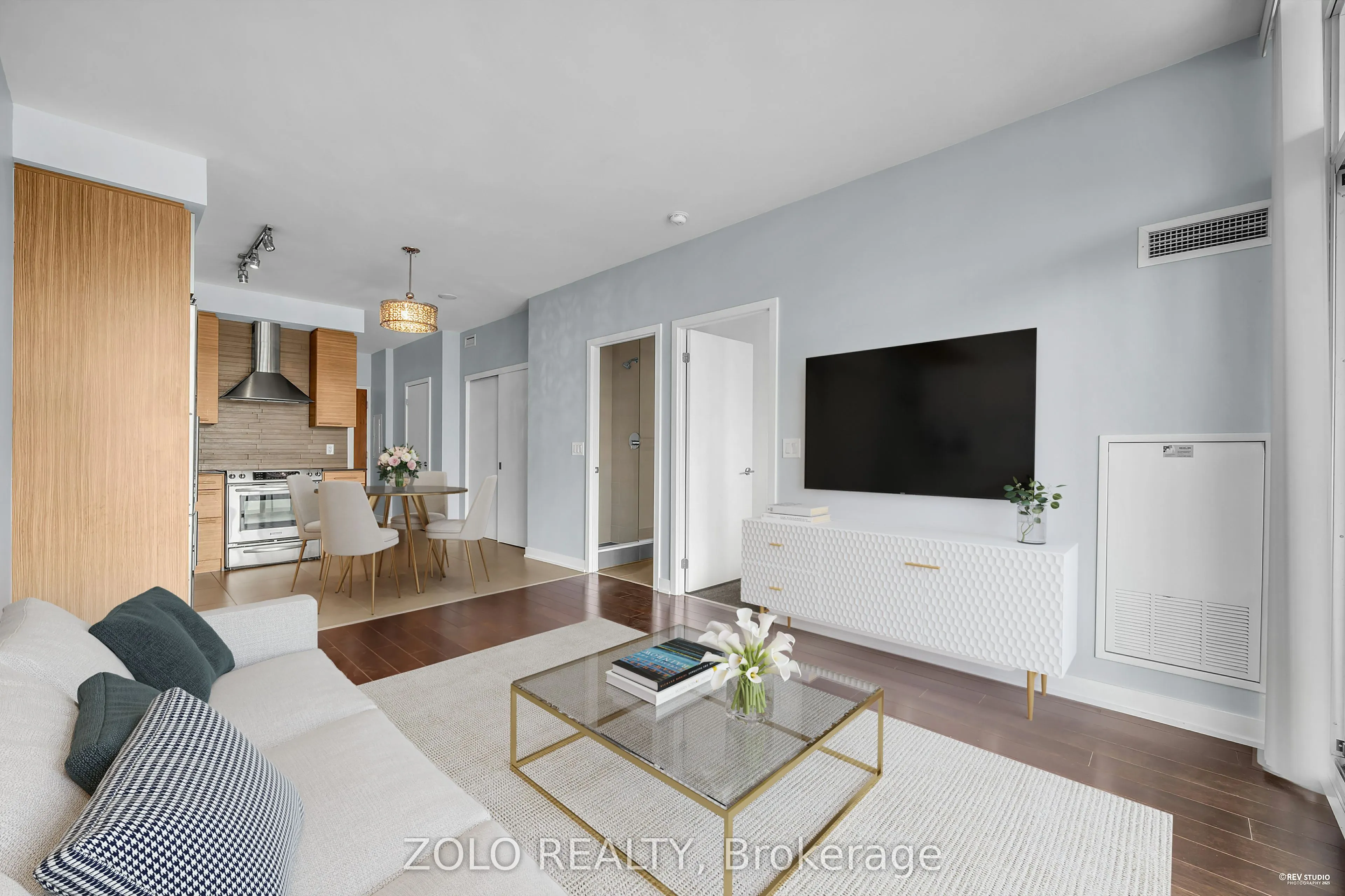 1 Market Street, #2412