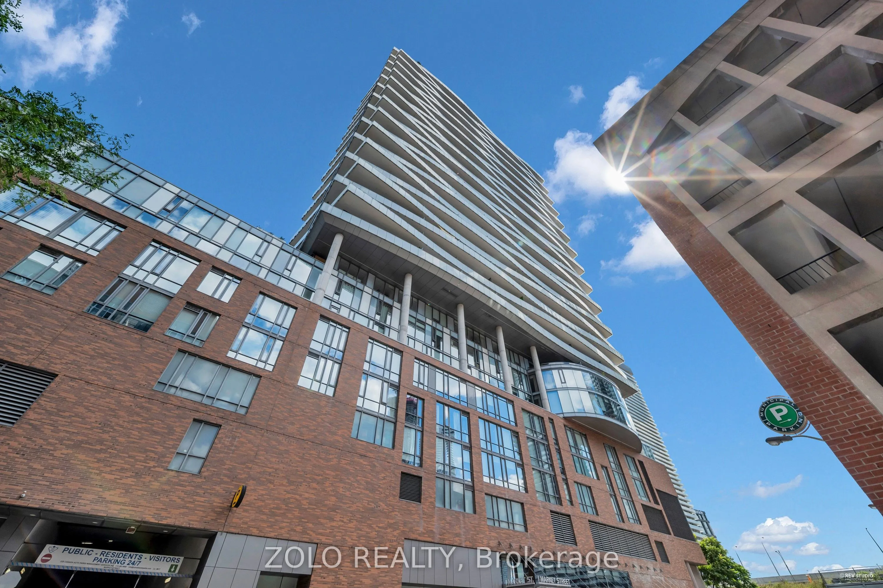 1 Market Street, #2412