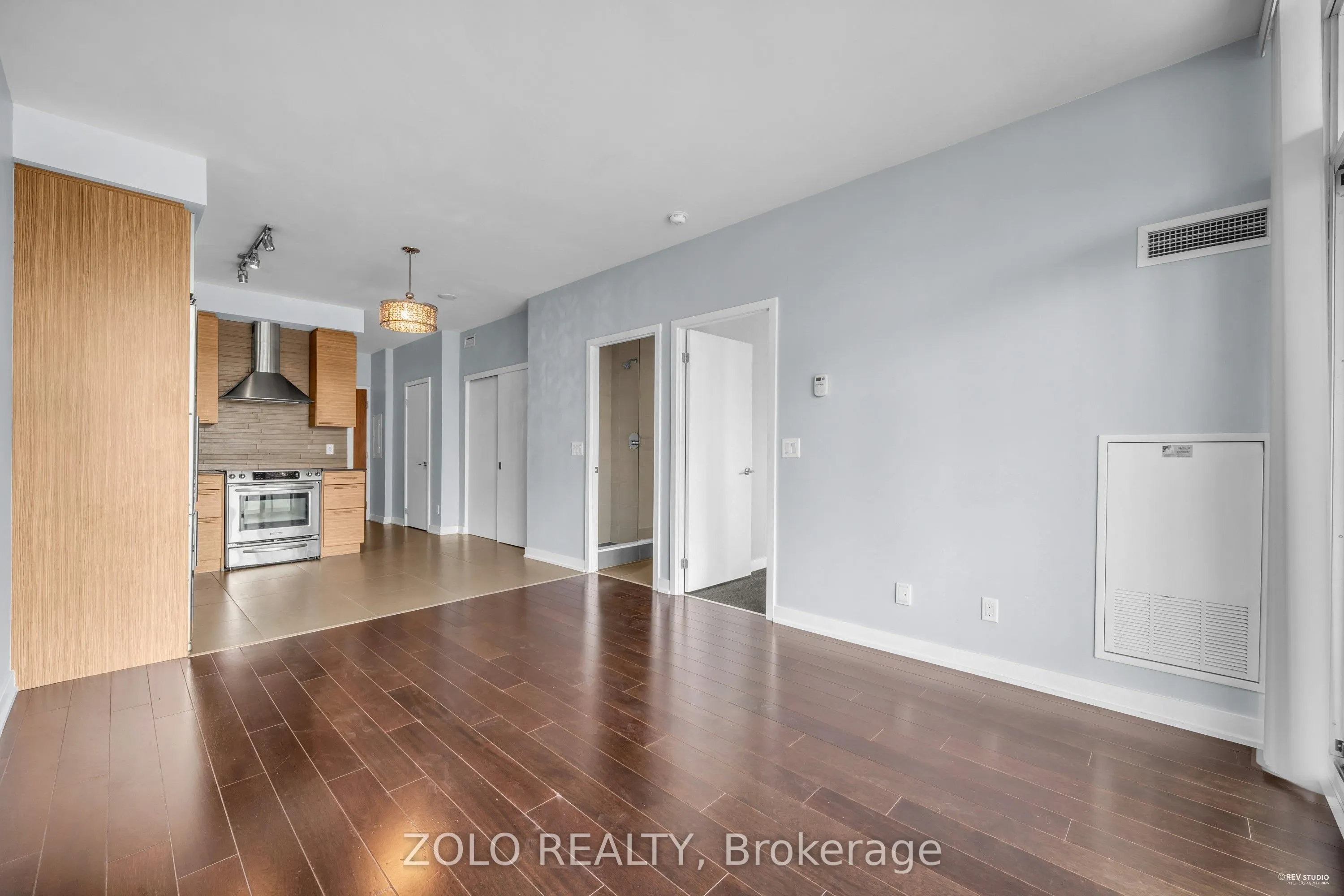 1 Market Street, #2412