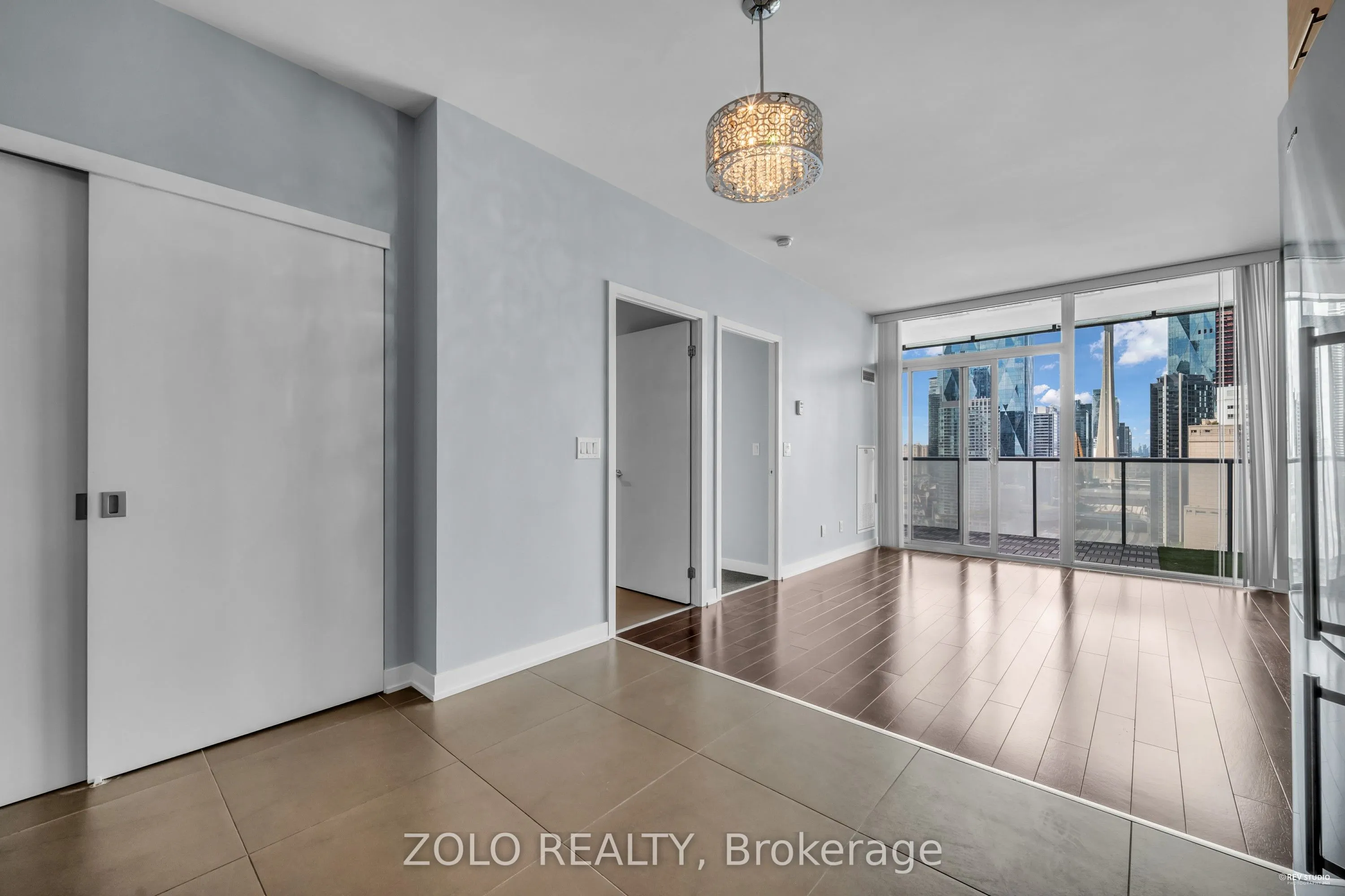 1 Market Street, #2412