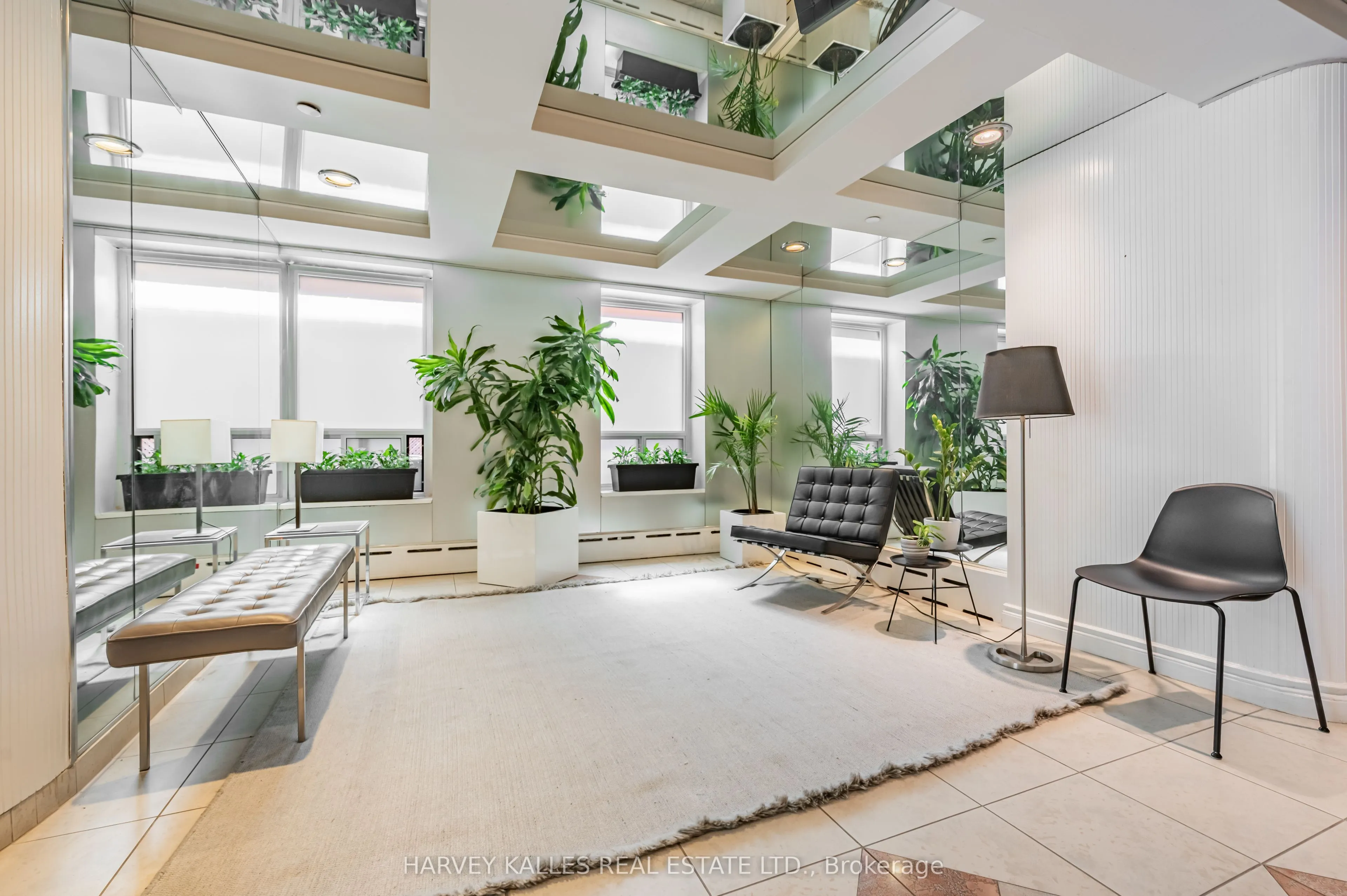 78 Warren Road, #706