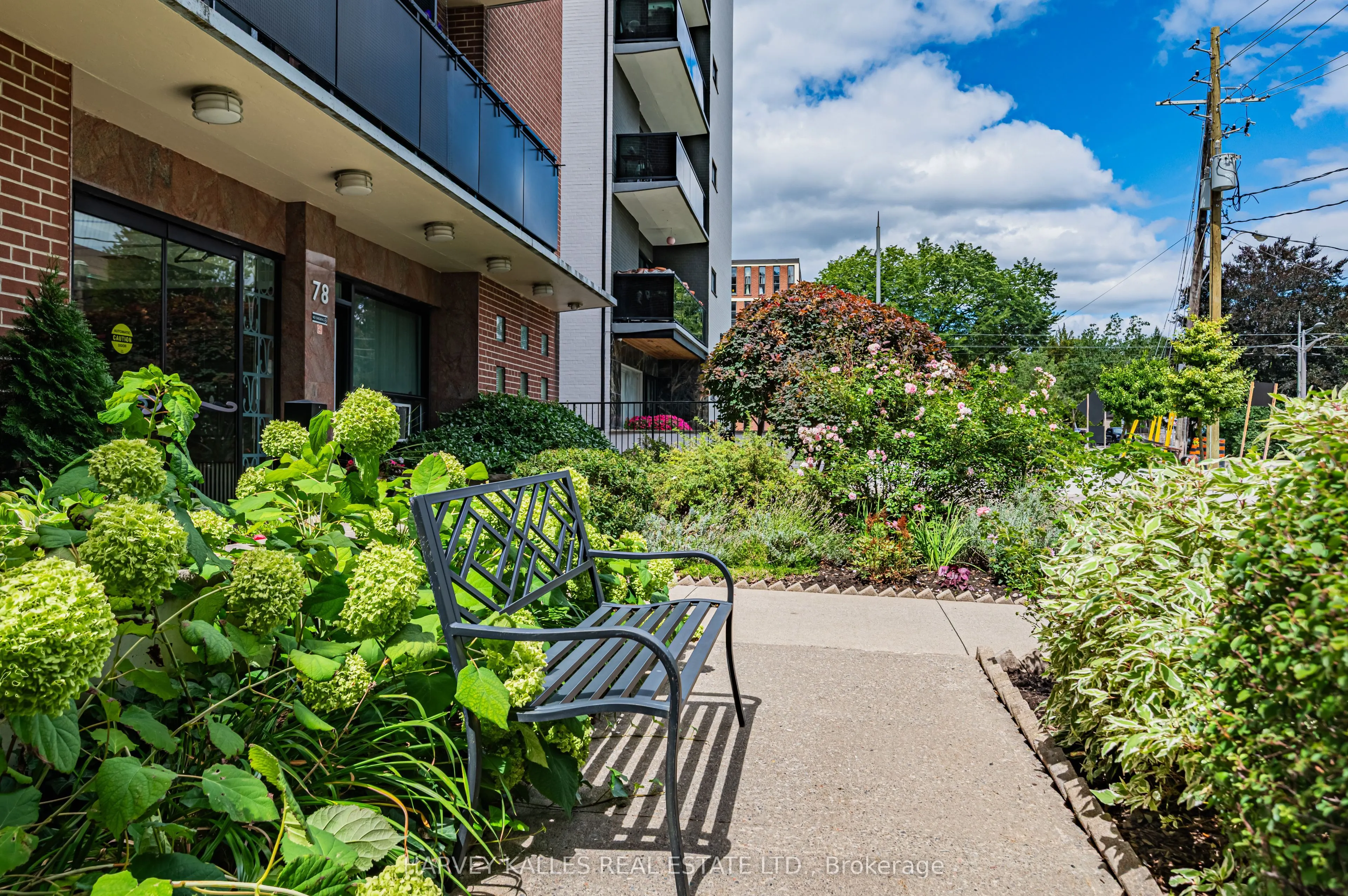 78 Warren Road, #706
