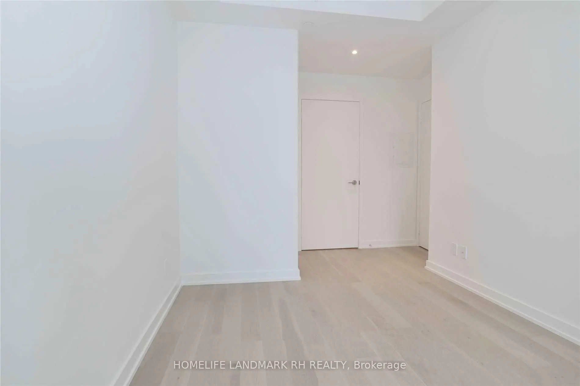 25 Richmond Street E, #1506