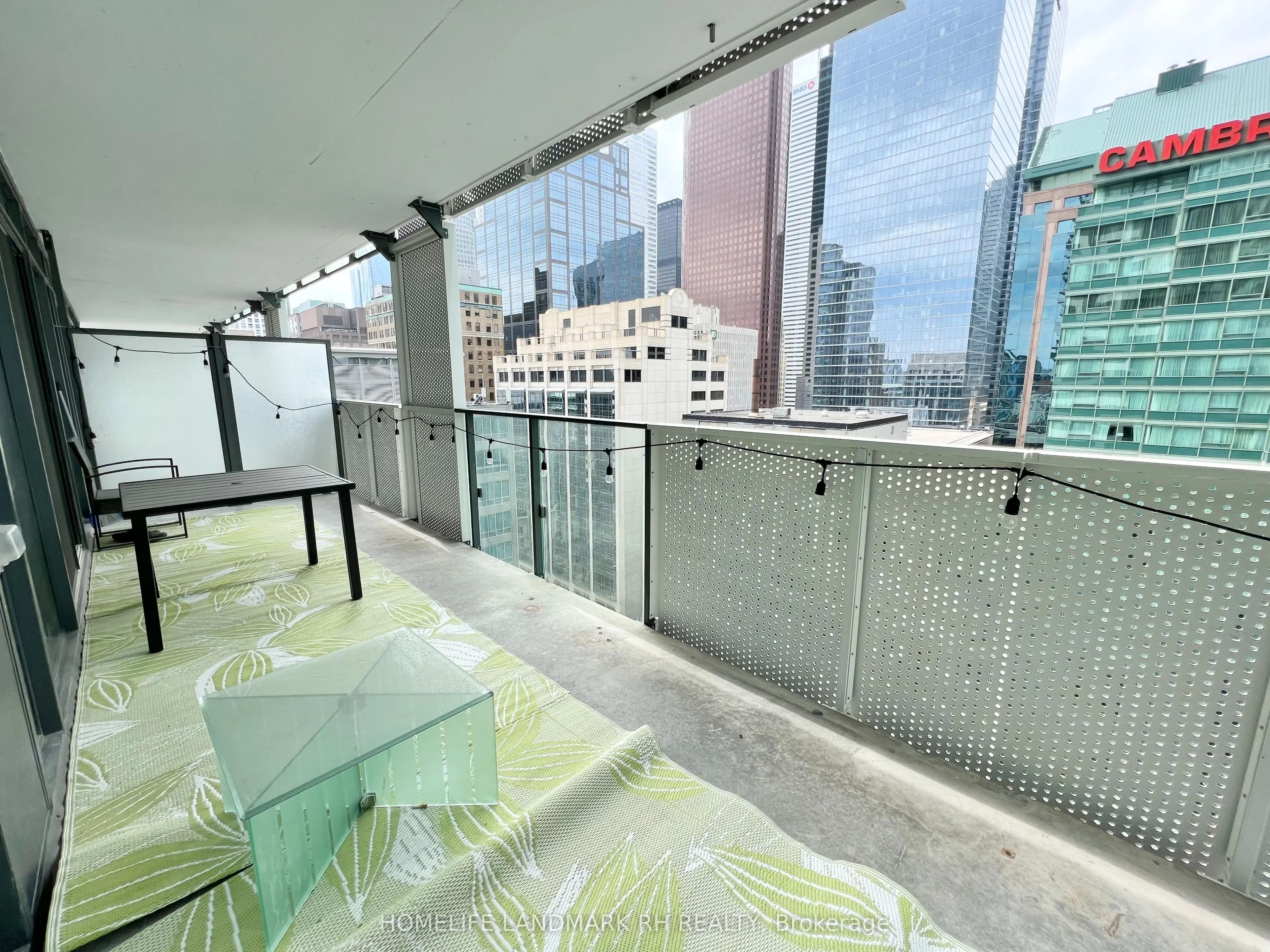 25 Richmond Street E, #1506