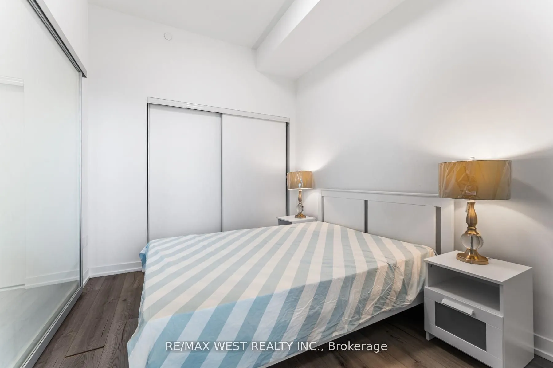 395 Bloor Street E, #5206