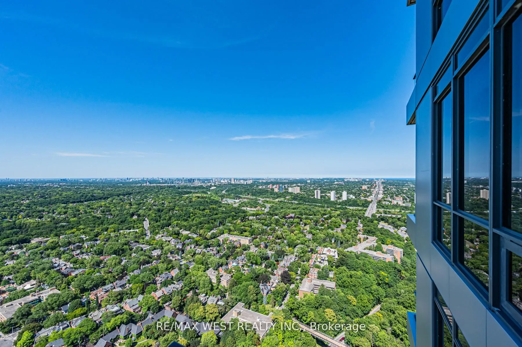 395 Bloor Street E, #5206