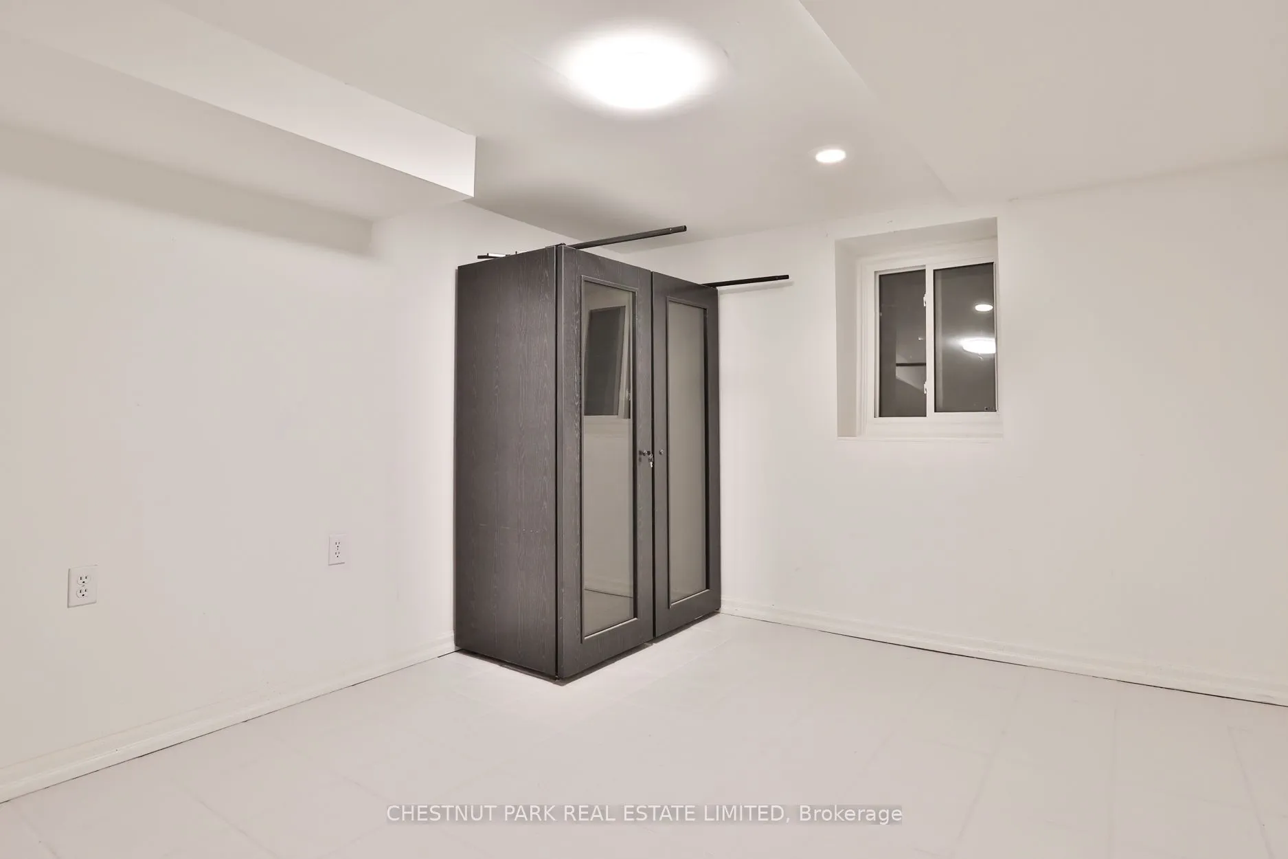 7 Mackenzie Crescent