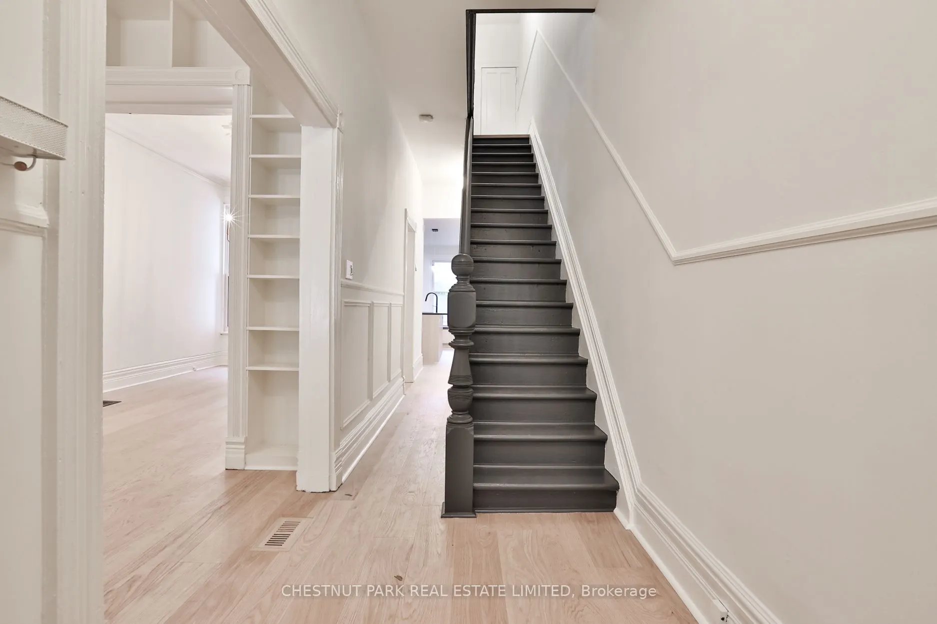7 Mackenzie Crescent