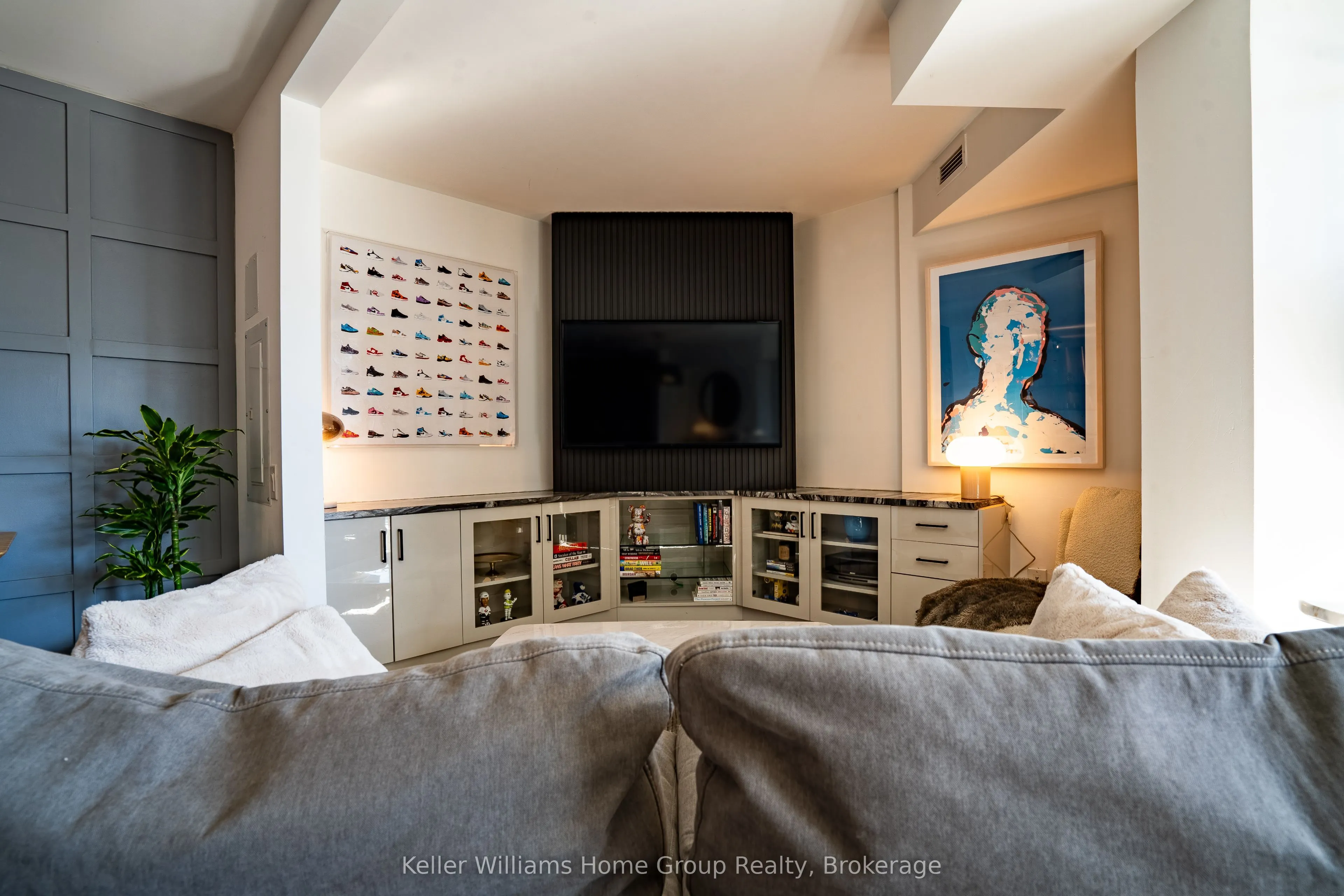 775 KING Street W, #430W
