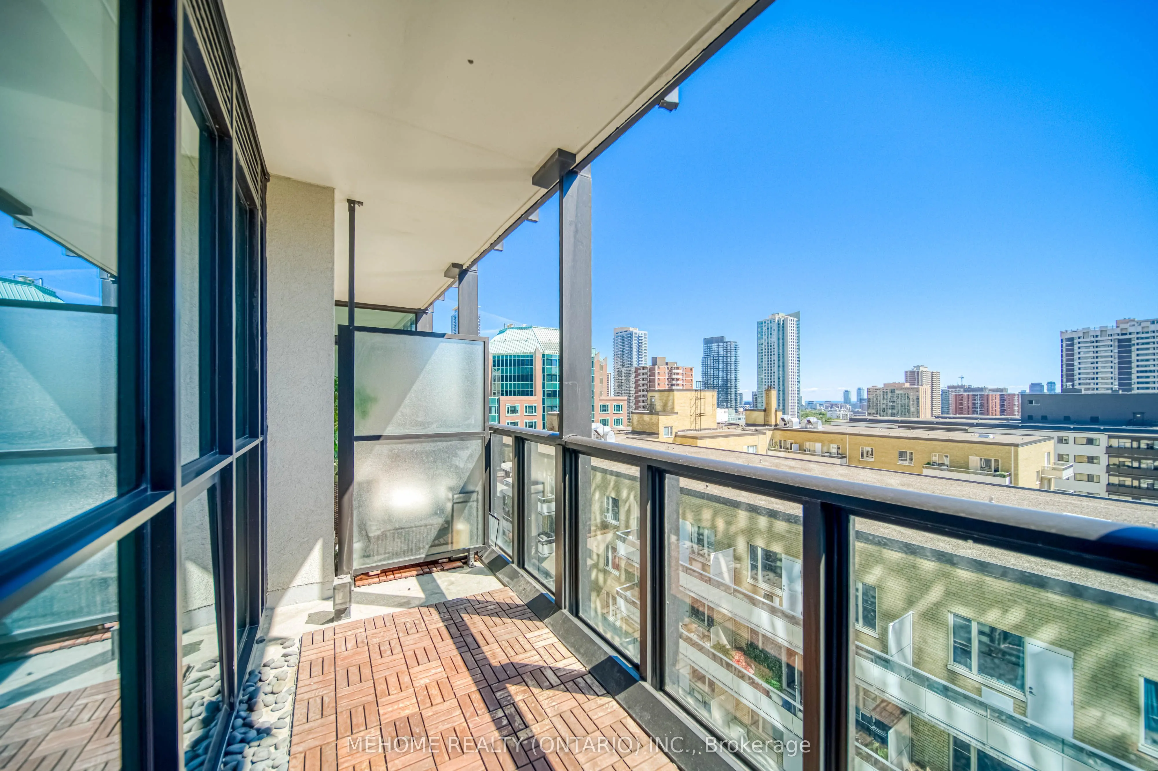101 Charles Street E, #1103