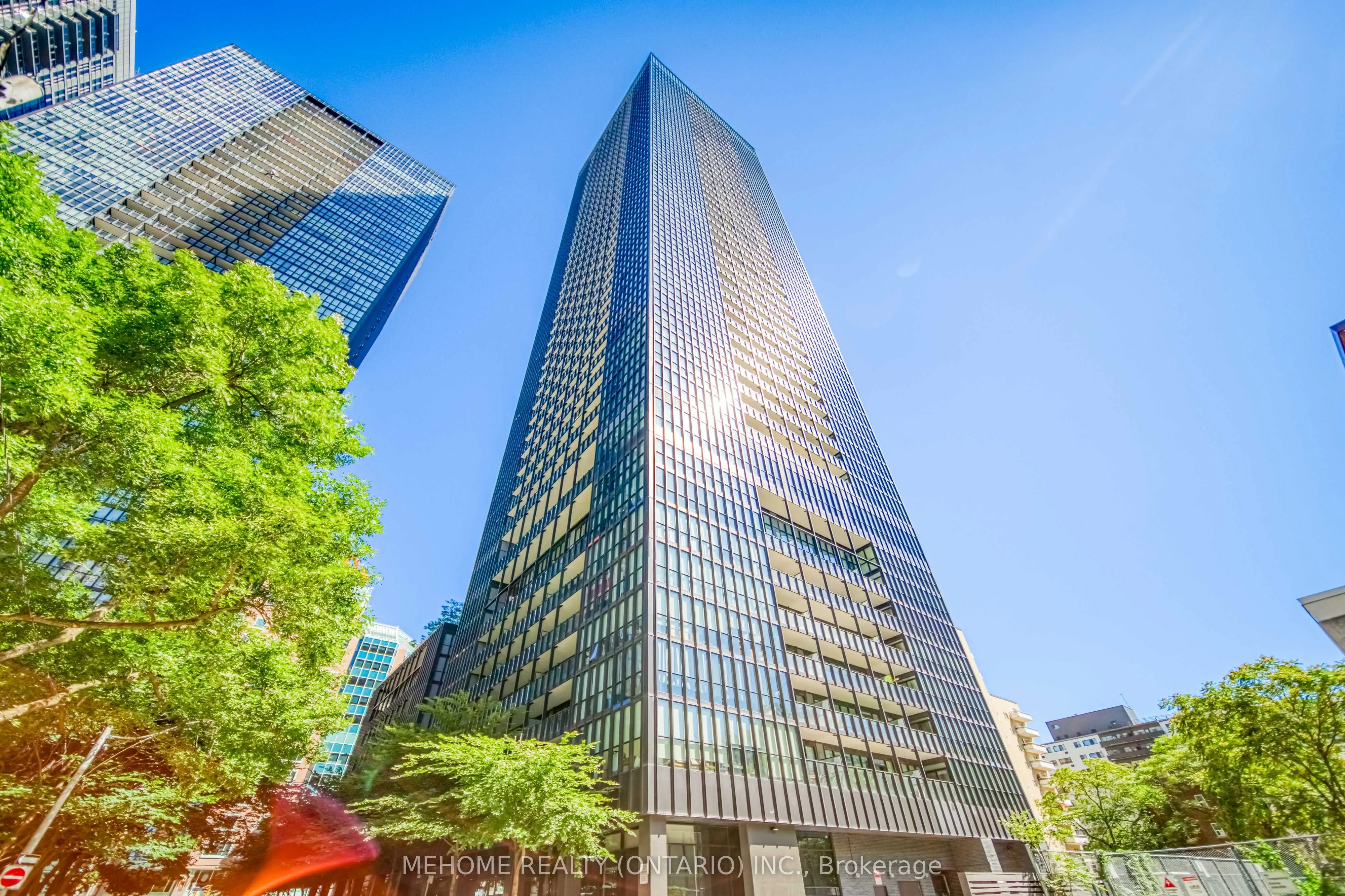 101 Charles Street E, #1103