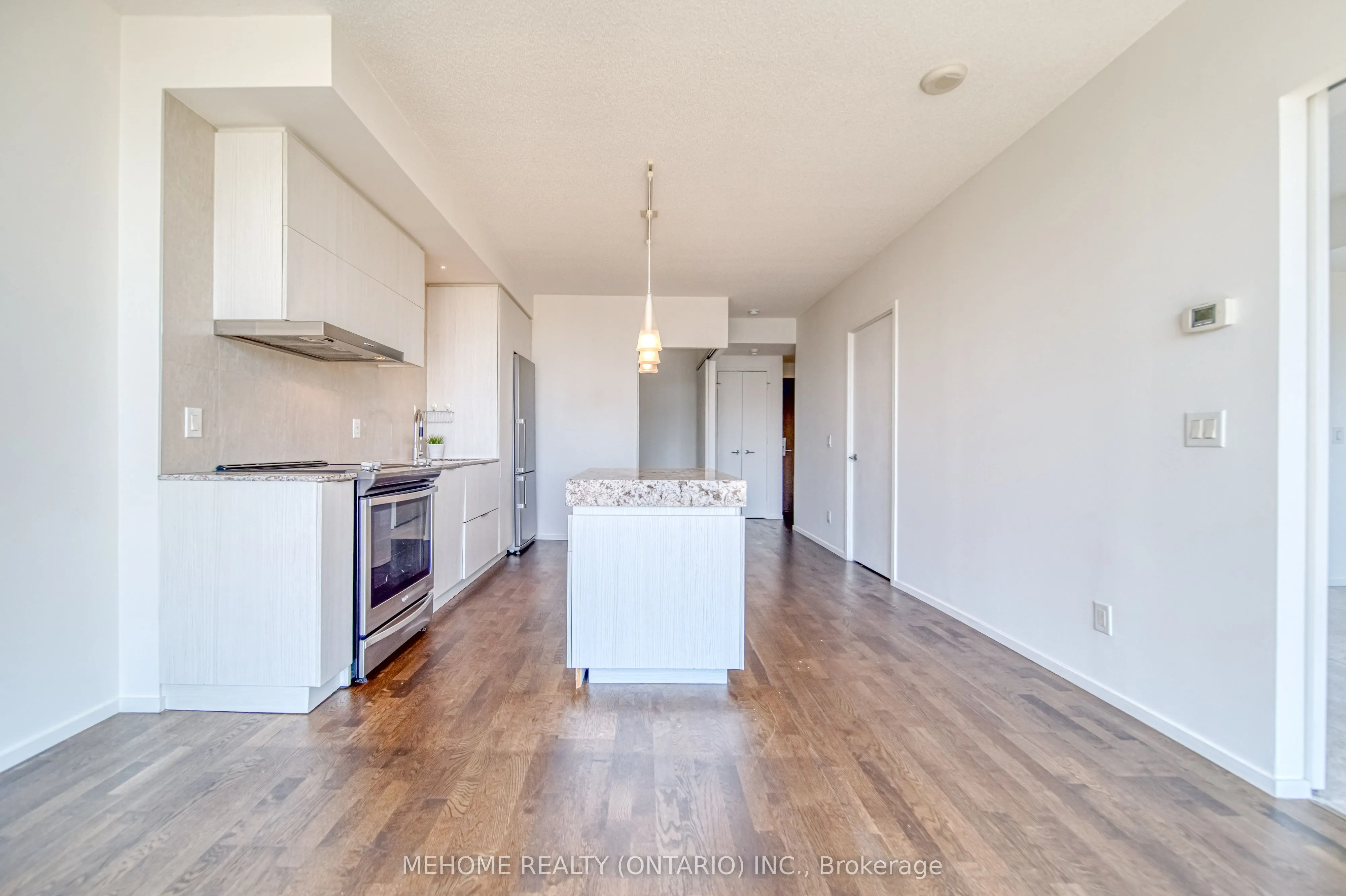 101 Charles Street E, #1103