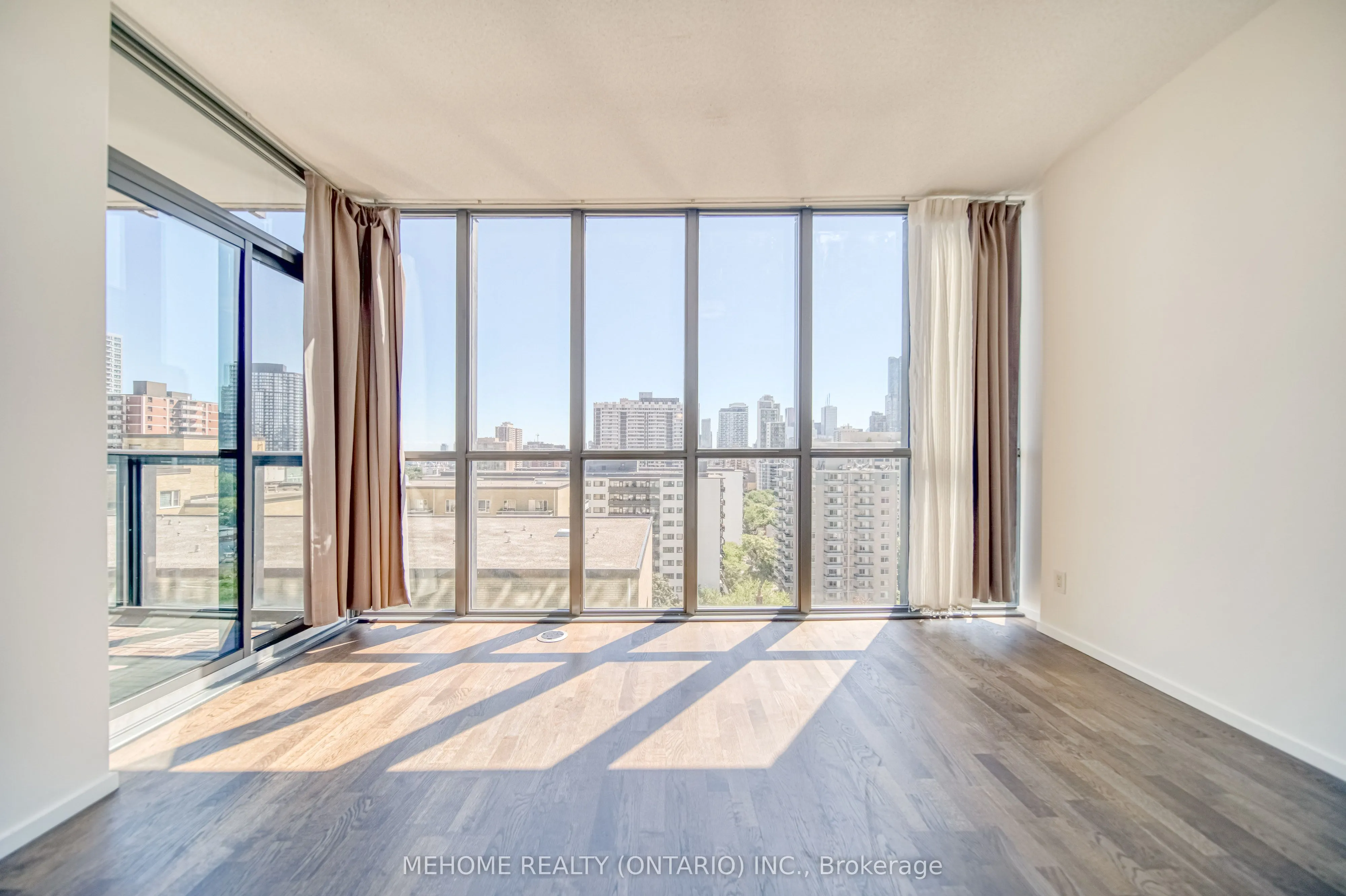 101 Charles Street E, #1103