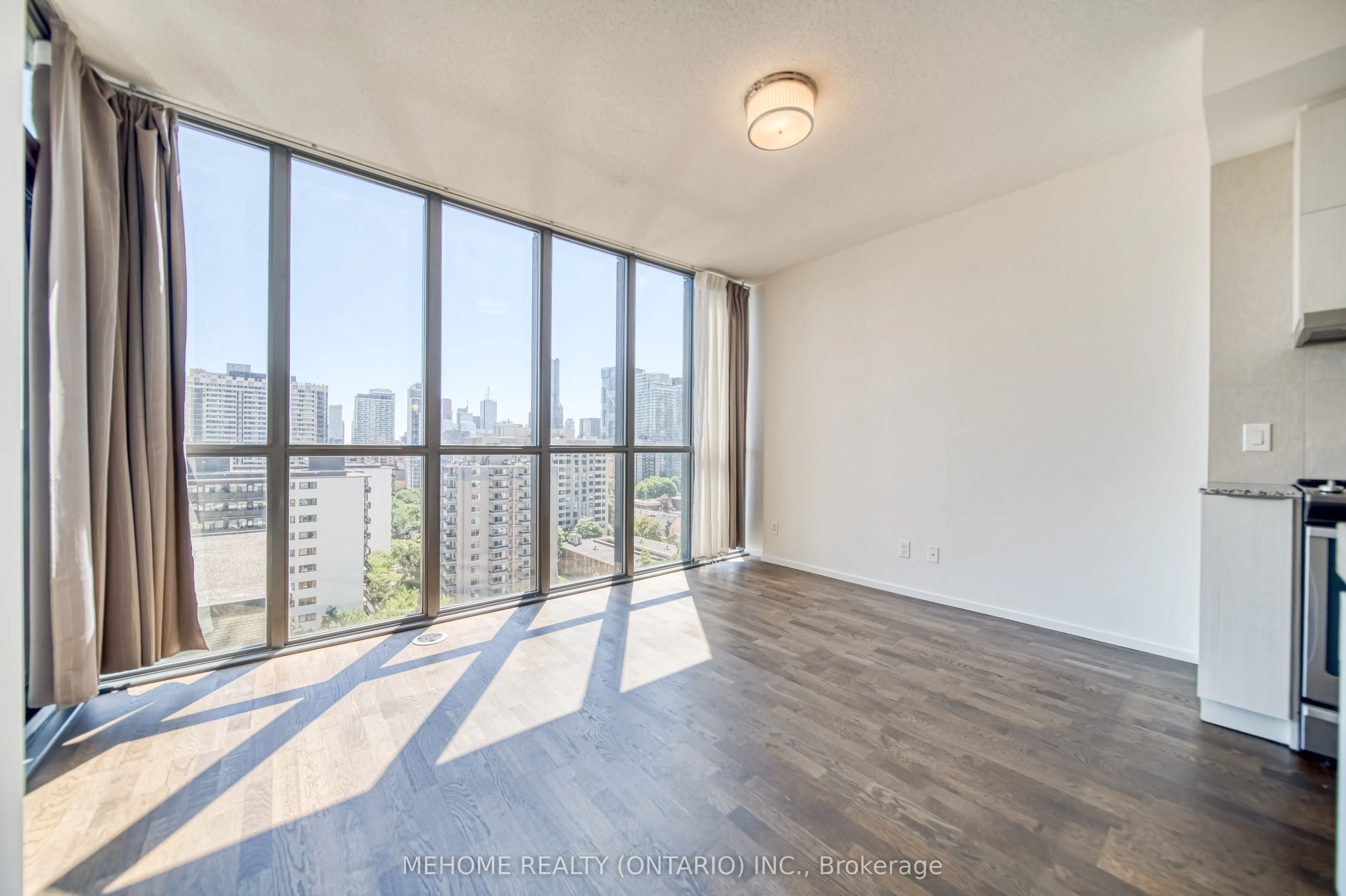 101 Charles Street E, #1103