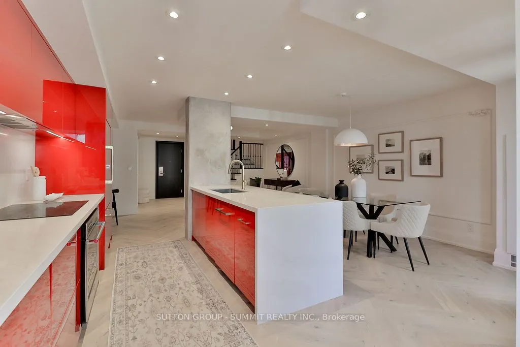 102 Bloor Street W, #Ph07