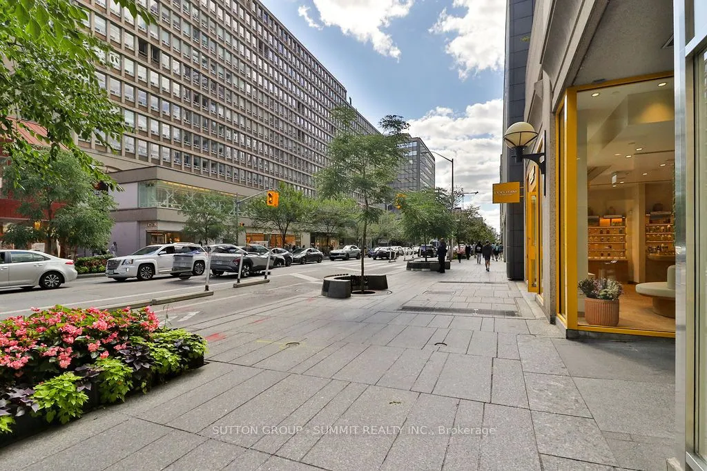 102 Bloor Street W, #Ph07